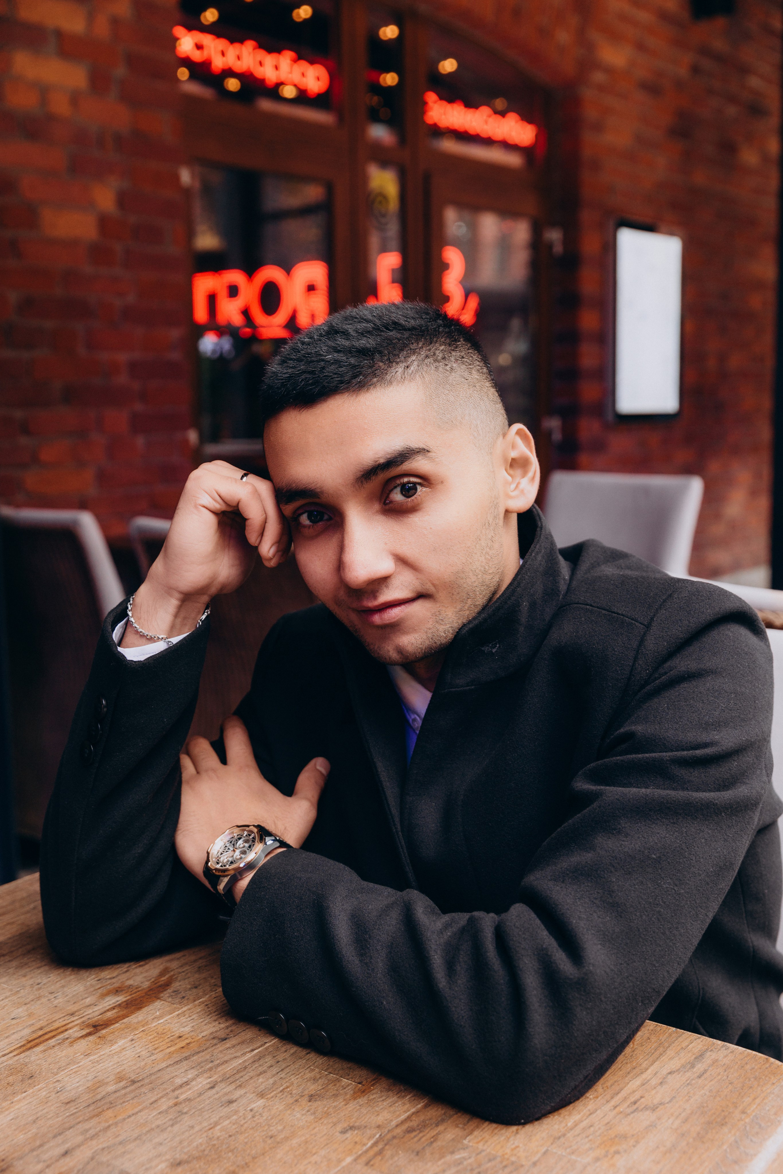 Свадебная фотосессия в пространстве SENO, регистрация в ЗАГСе Адмиралтейского района. Фотограф в Санкт-Петербурге Разиля Идиятуллина