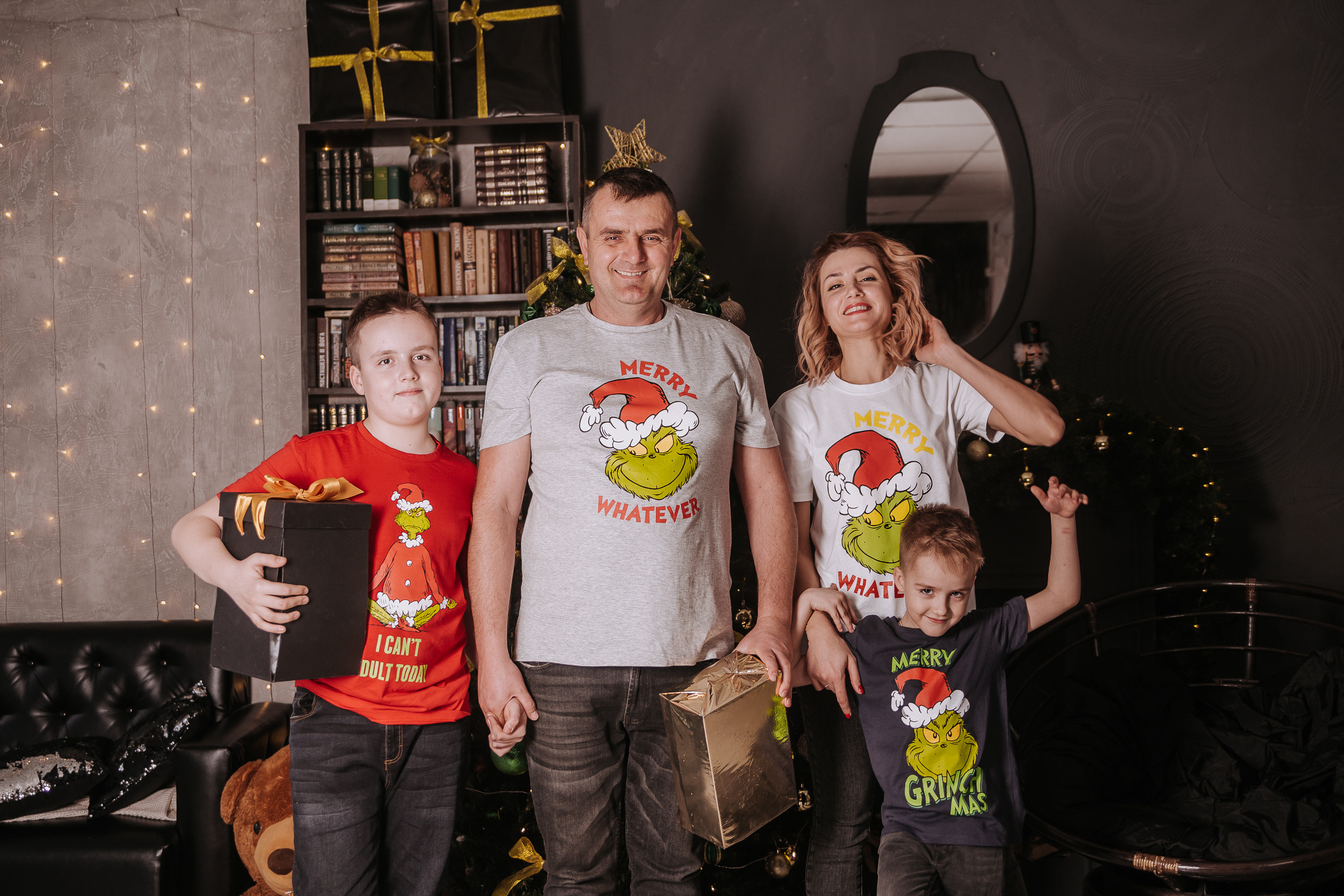 Олег и Ксения с детьми. Семейный и персональный фотограф в Ростове-на-Дону