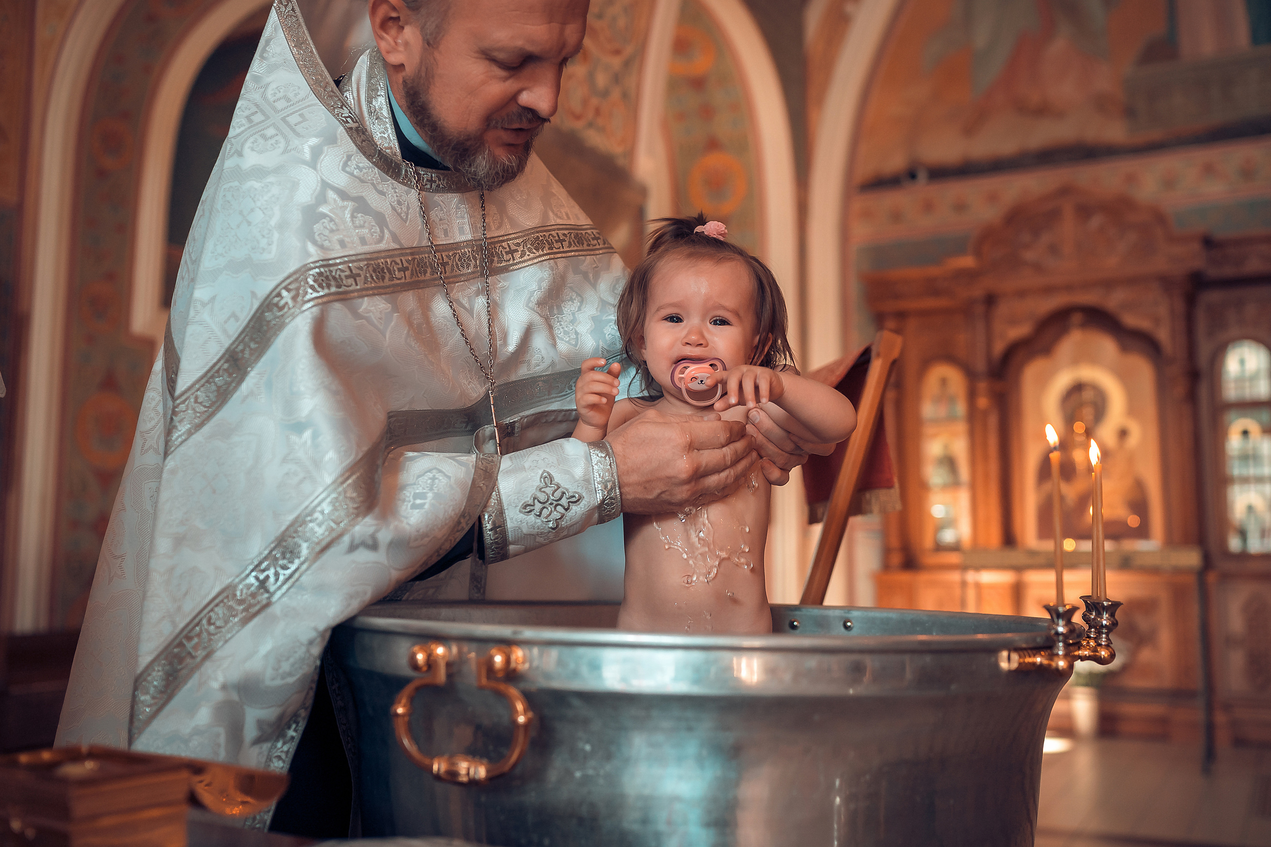 Крещение Ульяны. Фотограф на Крещение и Венчание в Красноярске Рамазанова Юлия