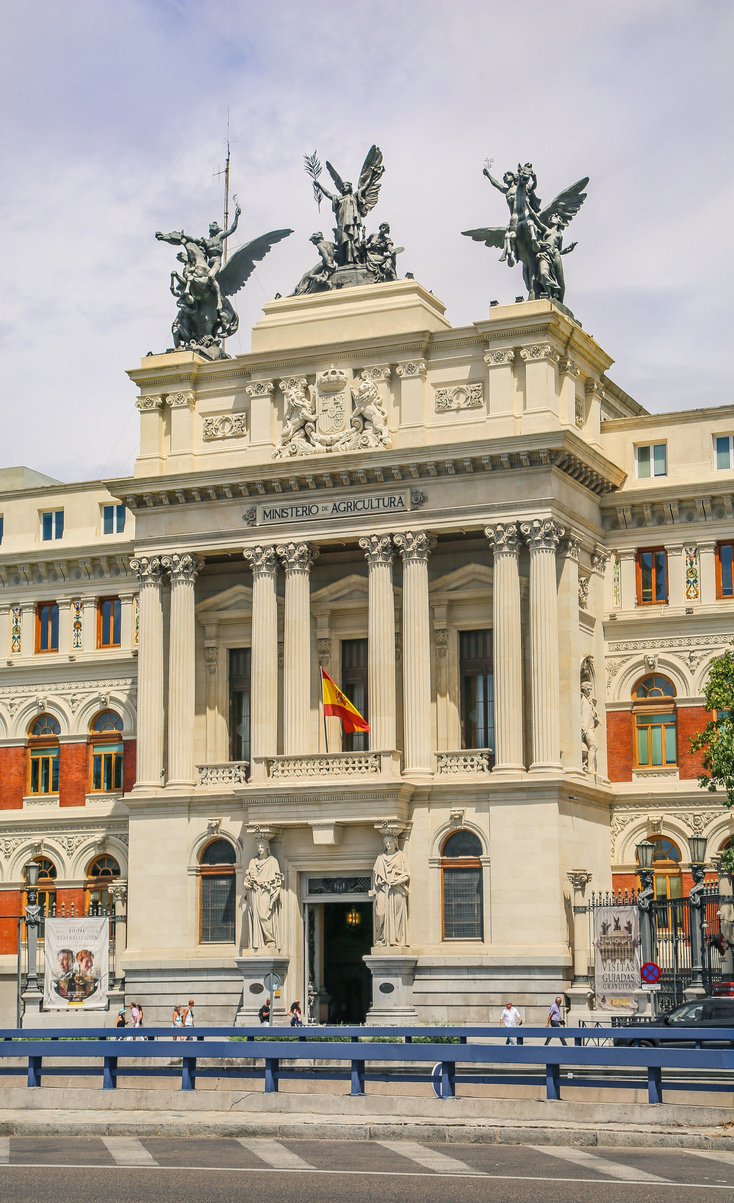 Испания: архитектурный облик Мадрида. Дарья Письменюк / Darya Leitstern — фотограф, музыкант, журналист, путешественник