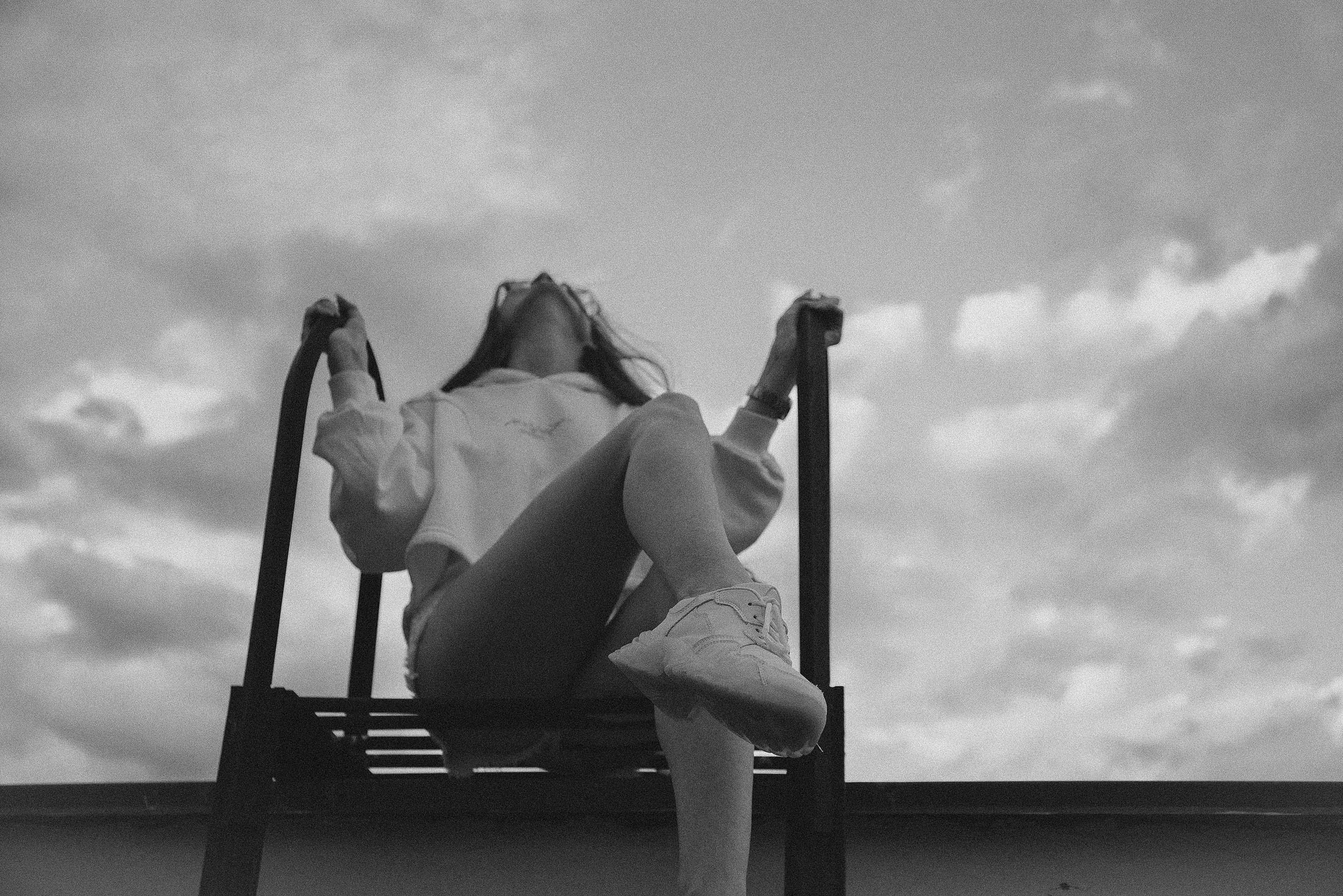 Love Story в Екатеринбурге на крыше. Свадебный фотограф в Екатеринбурге Илья Корсаков