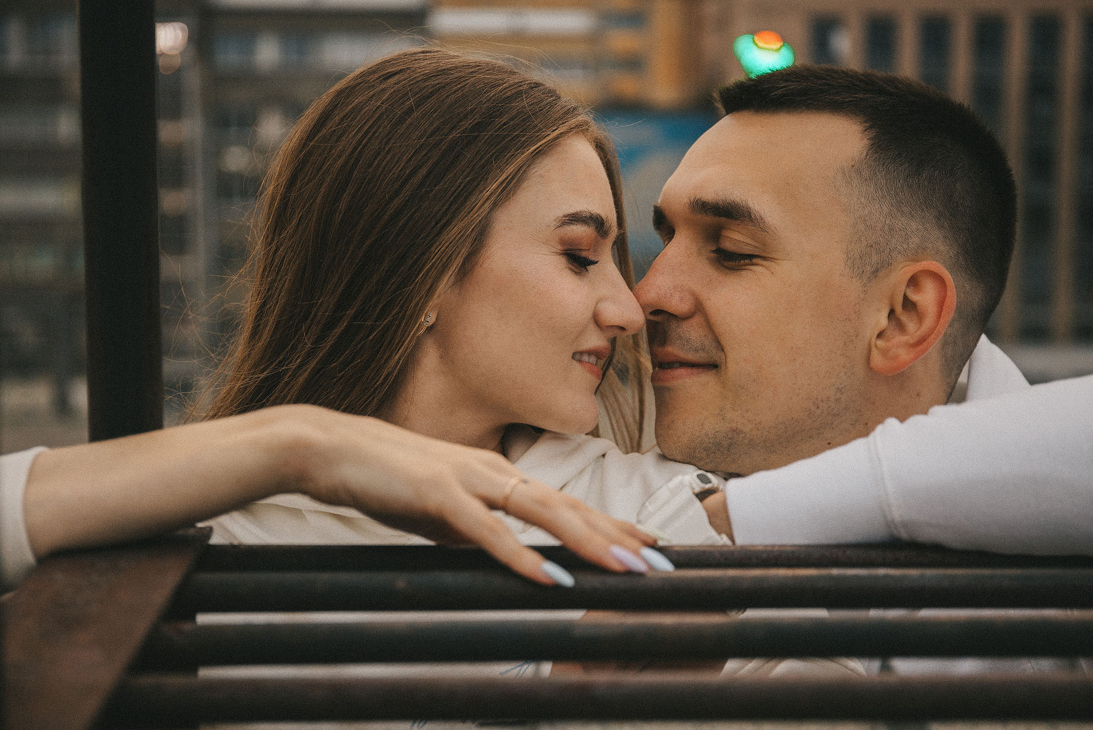 Love Story в Екатеринбурге на крыше. Свадебный фотограф в Екатеринбурге Илья Корсаков