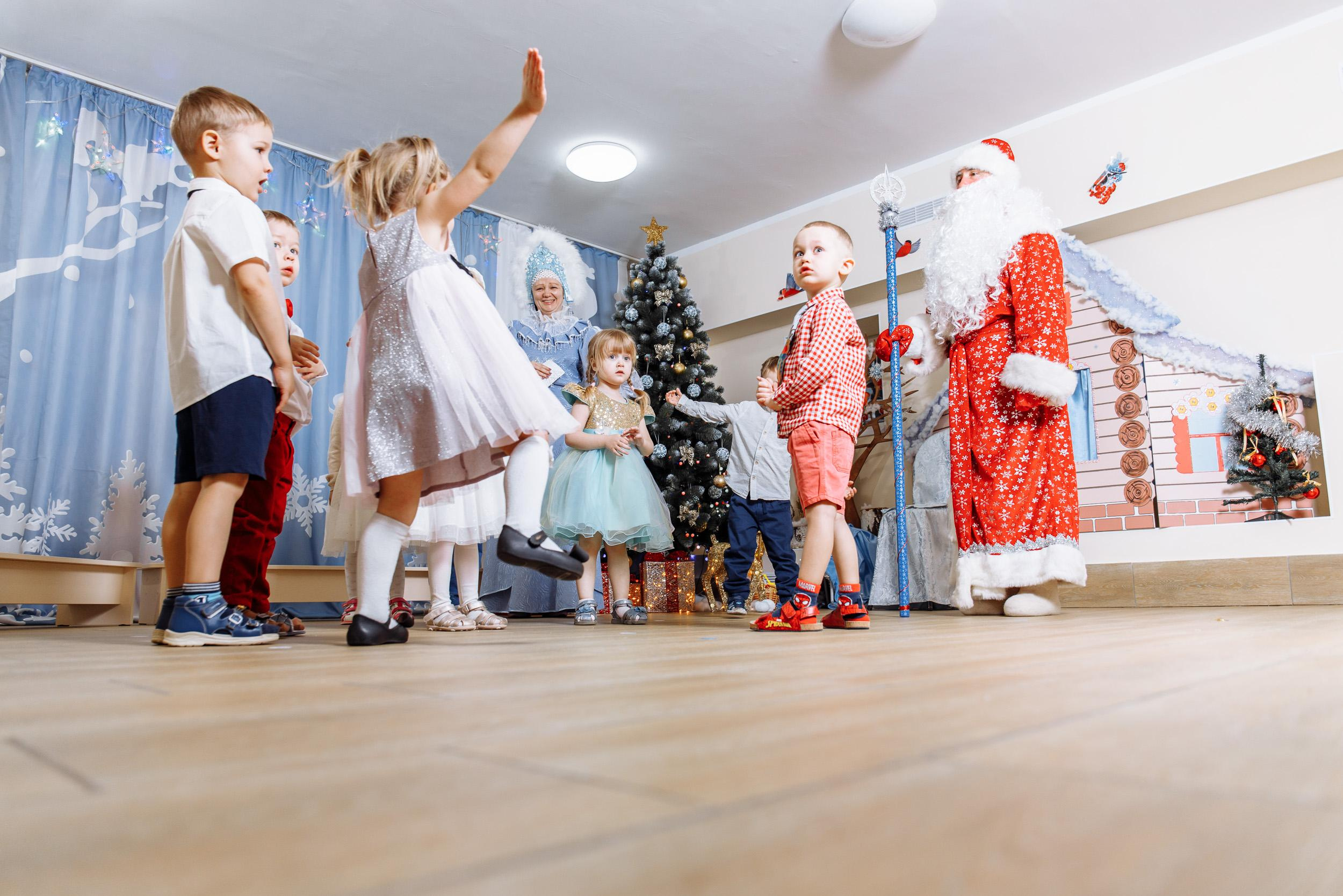 Новогодние съемки в детском саду. Свадебный фотограф в Екатеринбурге Илья Корсаков