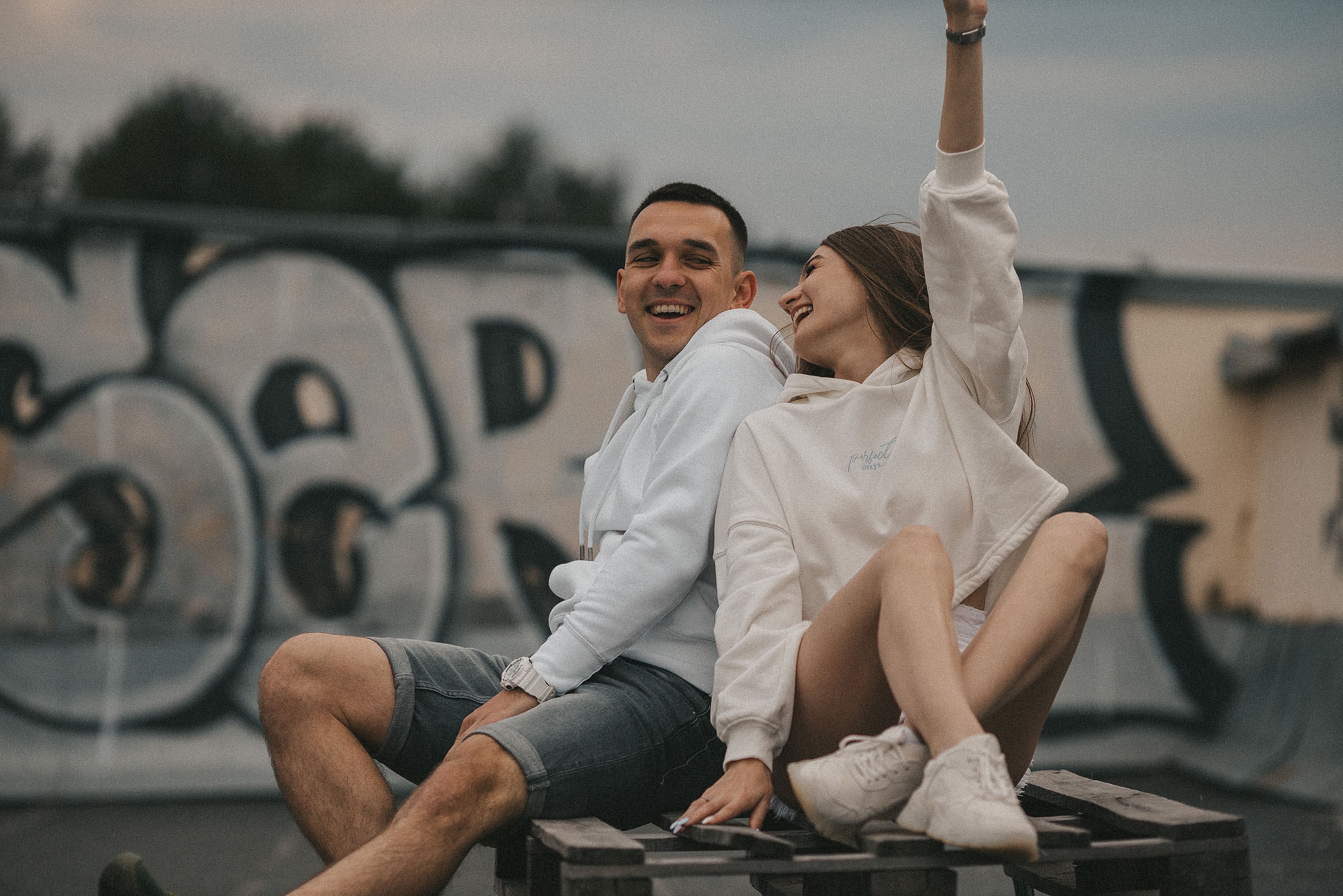 Love Story в Екатеринбурге на крыше. Свадебный фотограф в Екатеринбурге Илья Корсаков