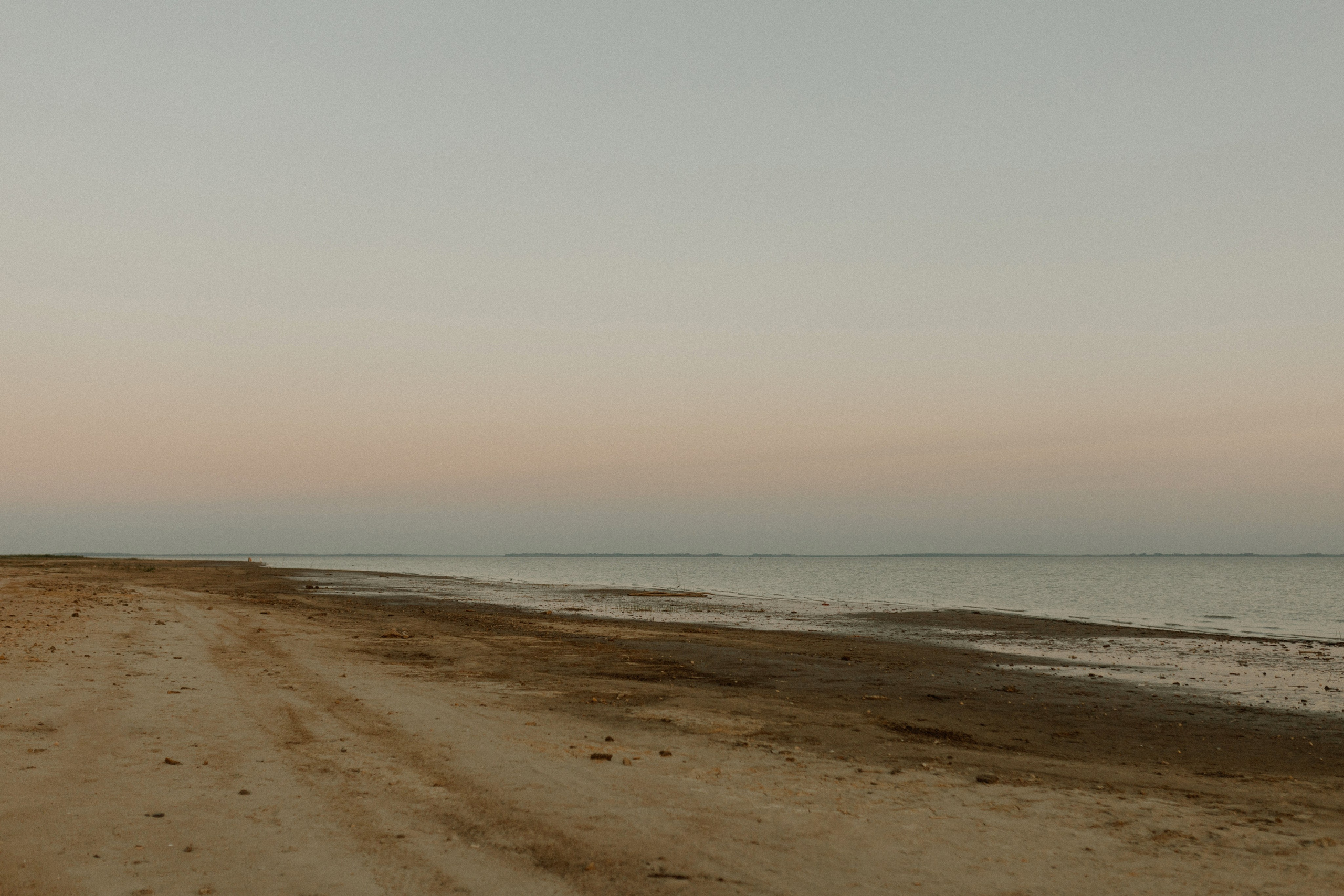 Трое у реки, не считая фотографа. Семейный фотограф в Краснодаре Яна Морева