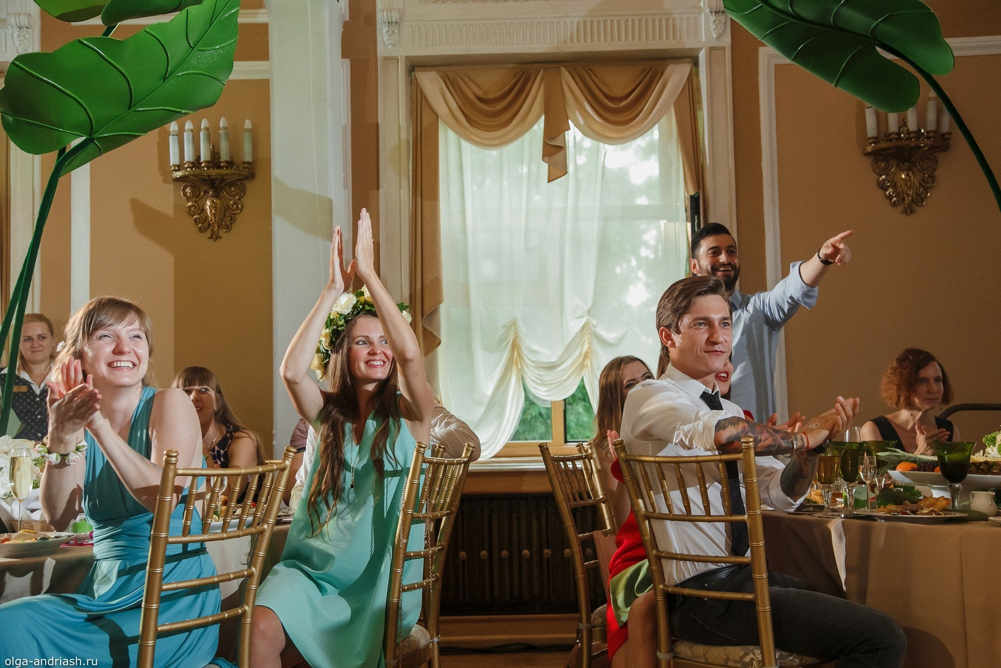 Вечерняя выездная регистрация. Семейный, портретный и свадебный фотограф в Санкт-Петербурге и Москве