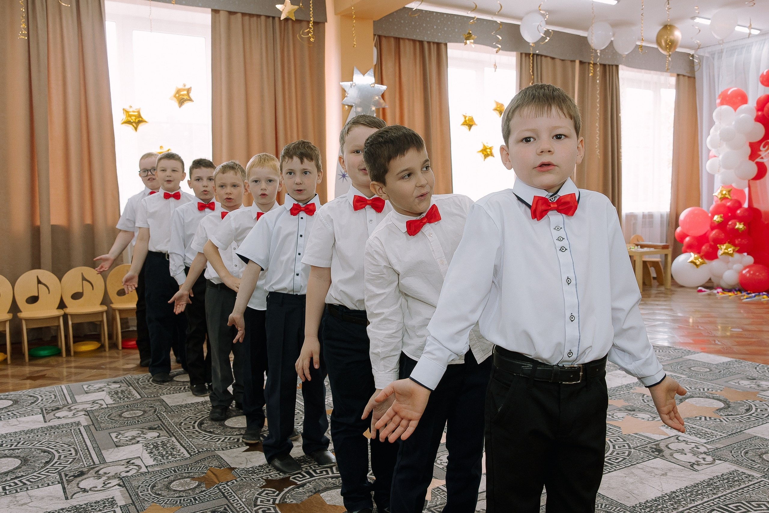 Выпускной в ДС 26. Выпускные альбомы Натальи Бутко: Новороссийск, Анапа, Геленджик