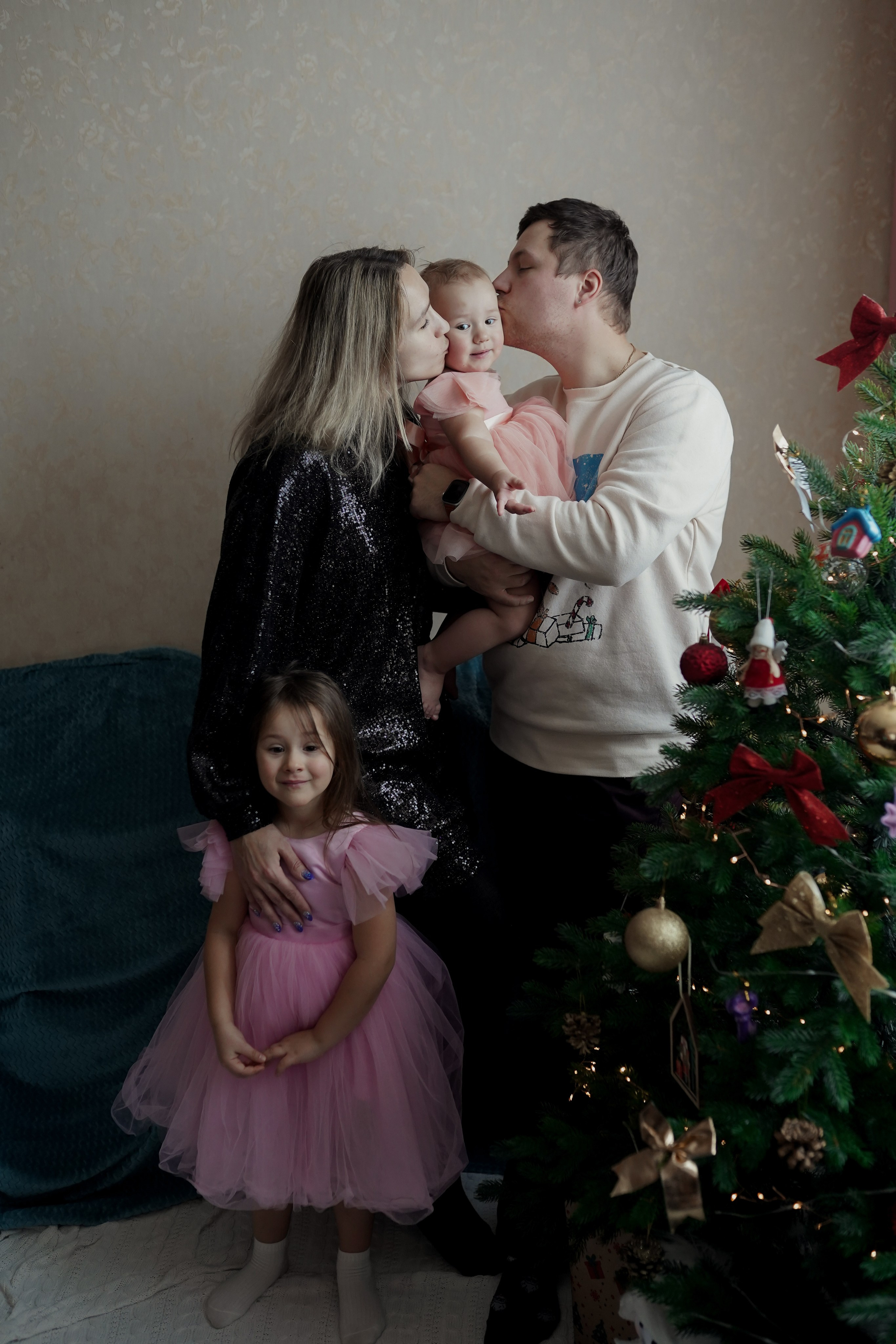 Лена новогоднее. Твой друг фотограф