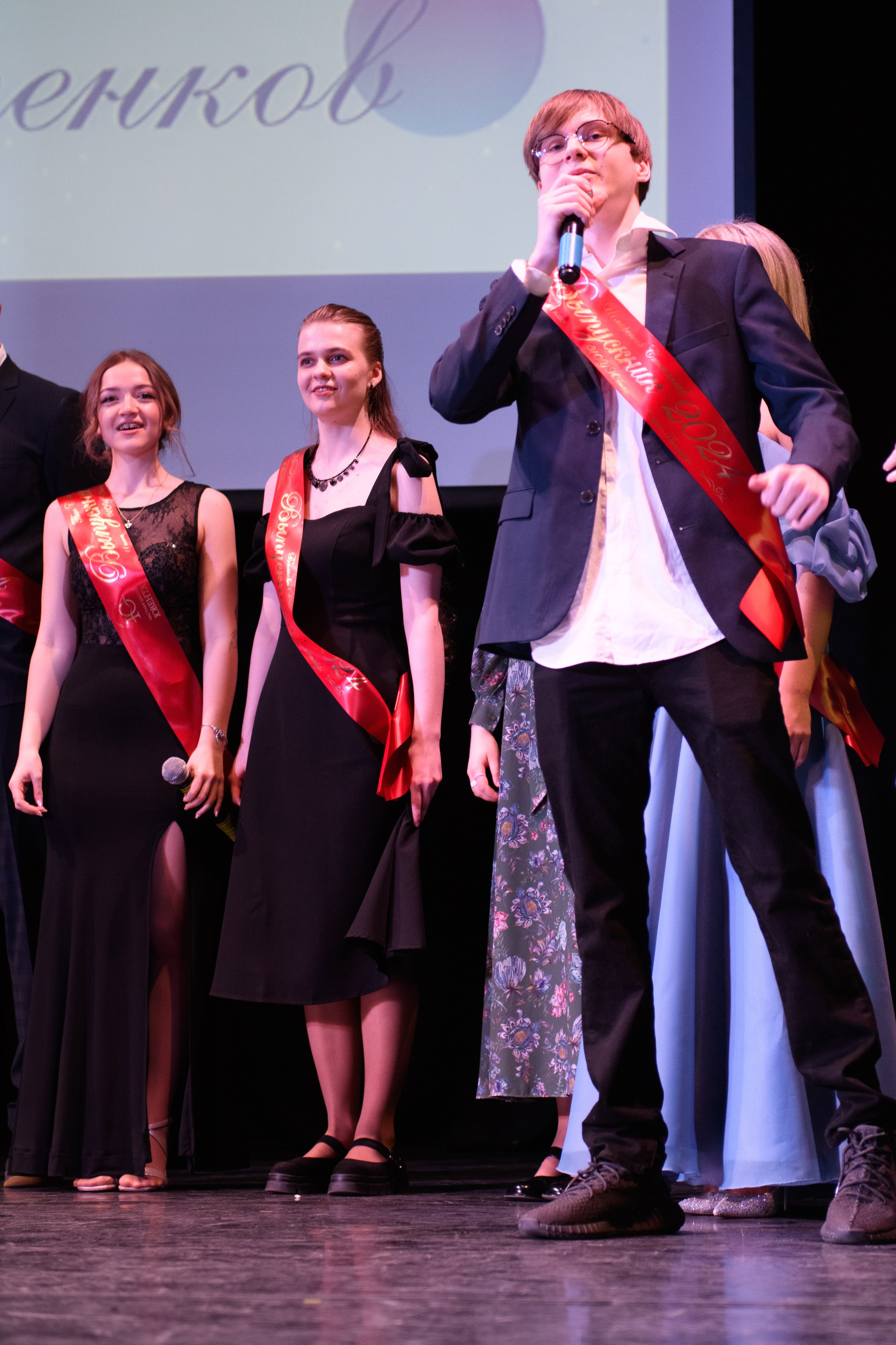 Фотосъёмка торжественного вечера выпускников. Организация и проведение фотосъемок в Санкт-Петербурге. Фотограф Смирягин Илья