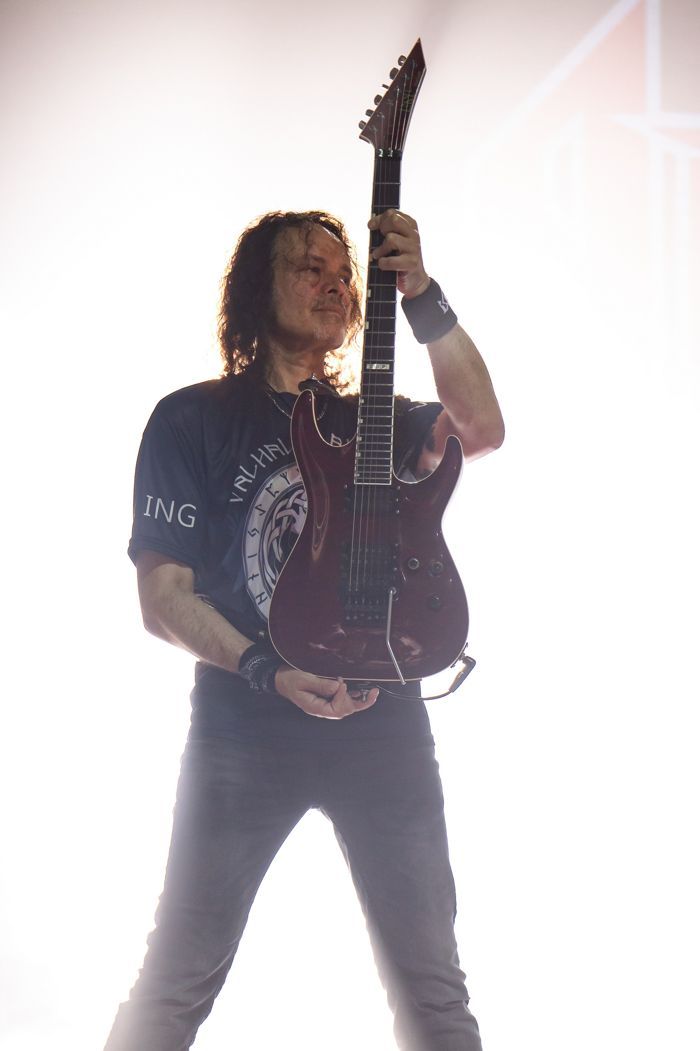 Ария. Фотограф. г. Южно-Сахалинск. Олег Толстов