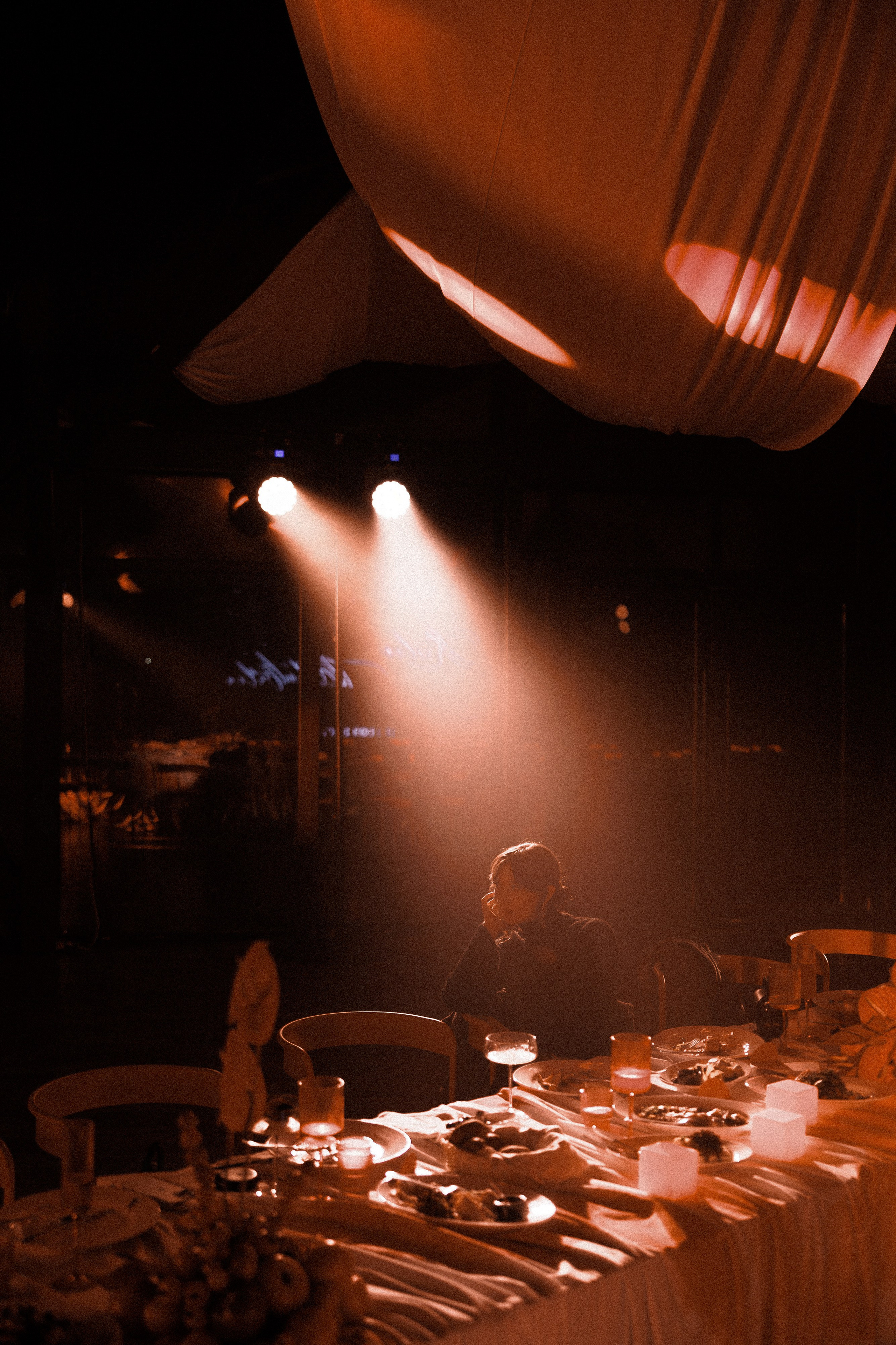 LOVE & HATE | R & N. Свадебный и event-фотограф Иван Волнухин