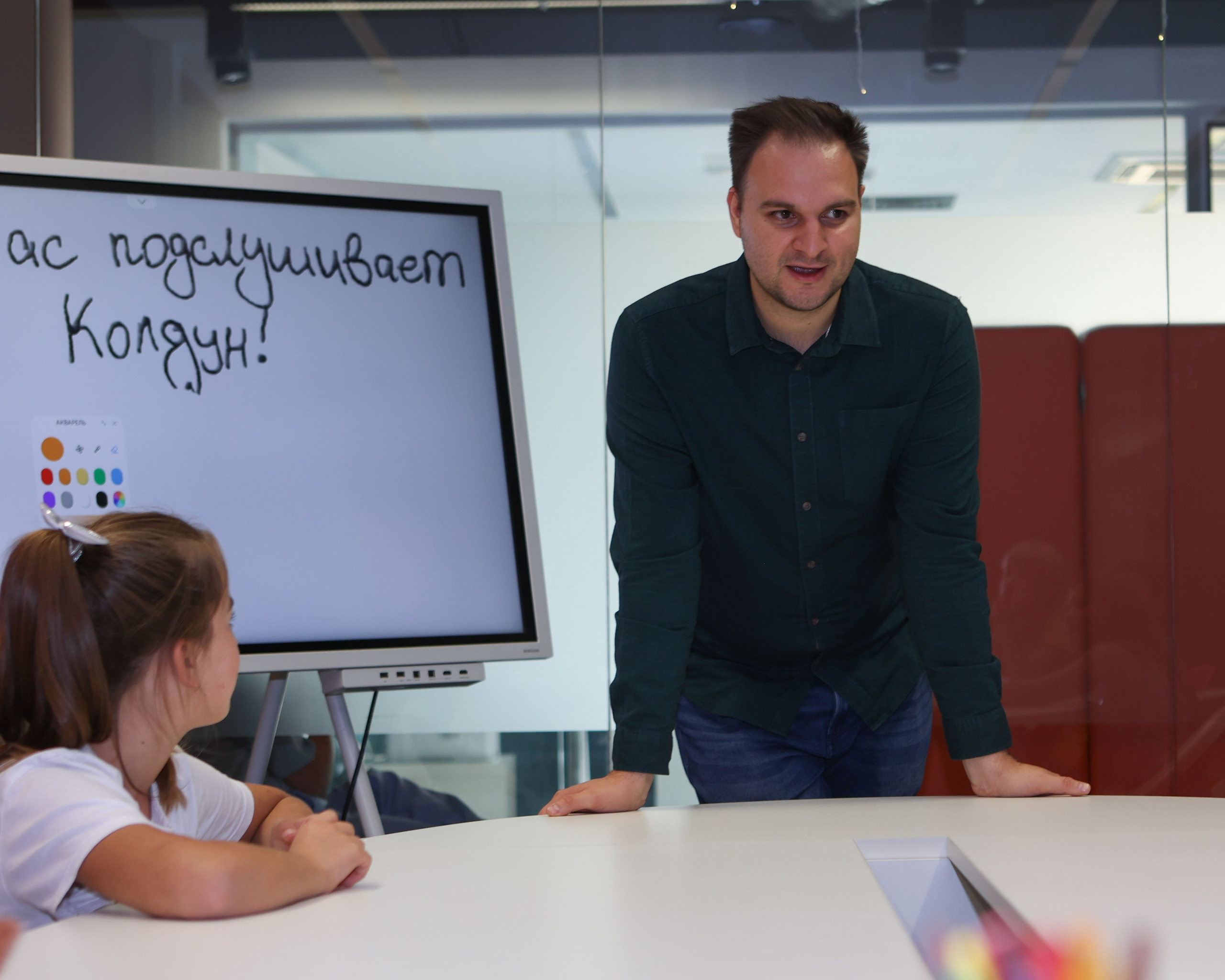 Фоксфорд 3-4 классы. Выпускные альбомы и школьный фотограф в Подольске, Троицке, Щербинке, Москве и Московской области