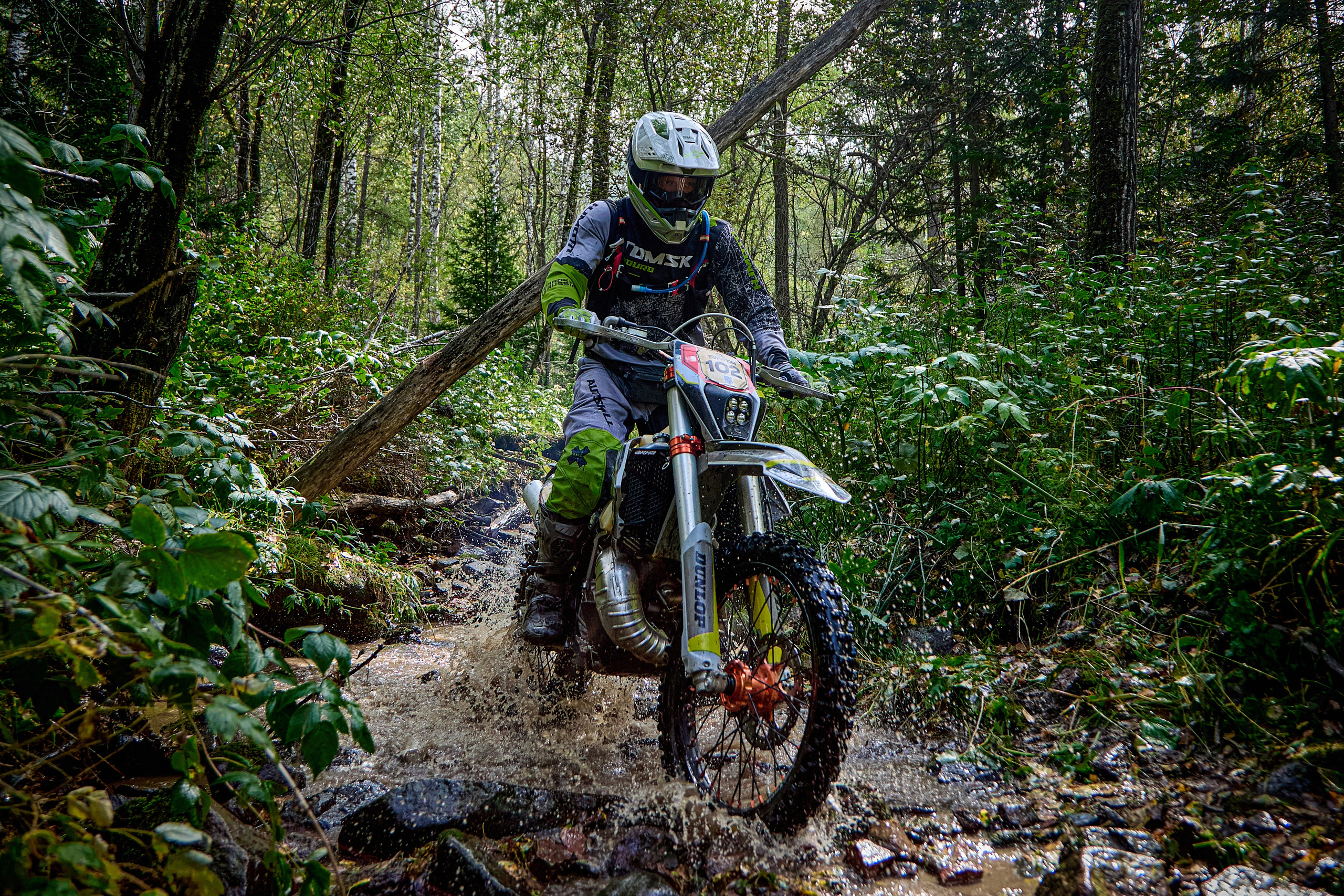 БУРЕЛОМ 2025 чемпионат Сибири по Эндуро. Фотограф Москва Concerts photo / Fashion photо