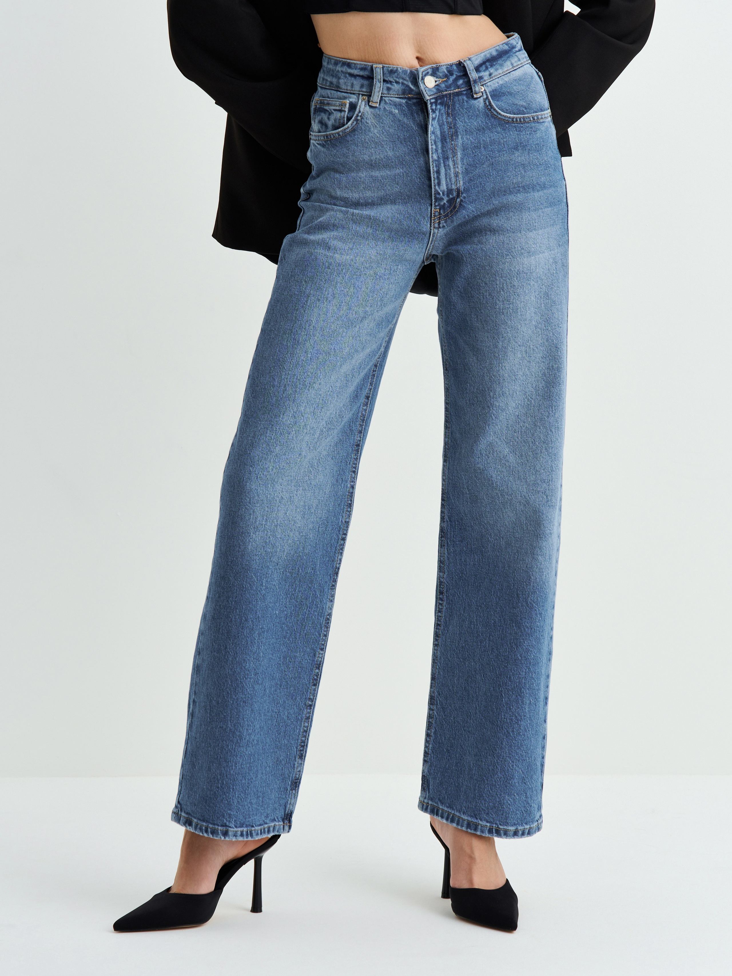 ADAMANTI NORE. Кирилл Гольцберг | фотограф для брендов одежды и бизнеса