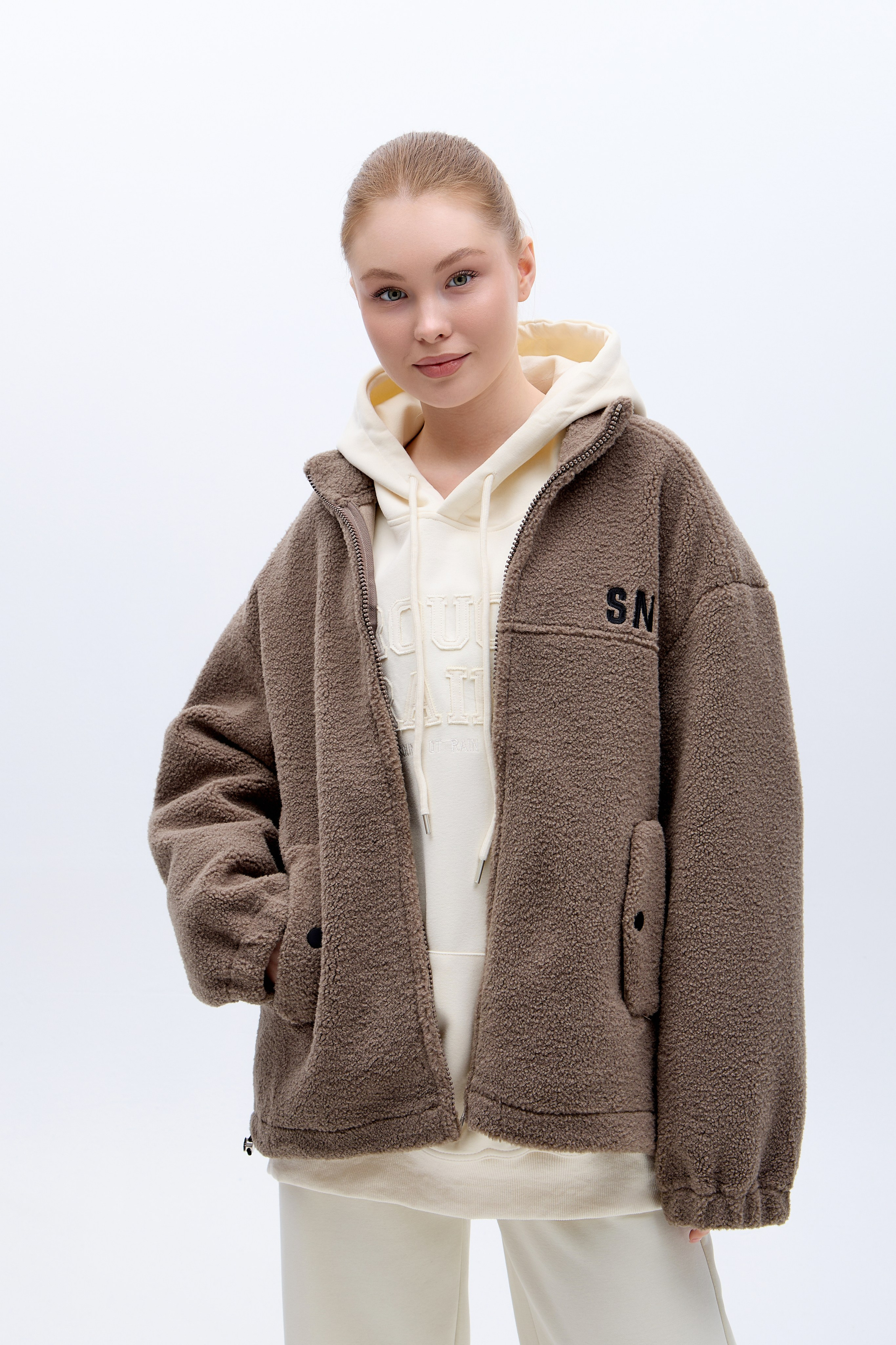 Съемка каталога в Краснодаре. Фотограф Руслан Потапов в Краснодаре