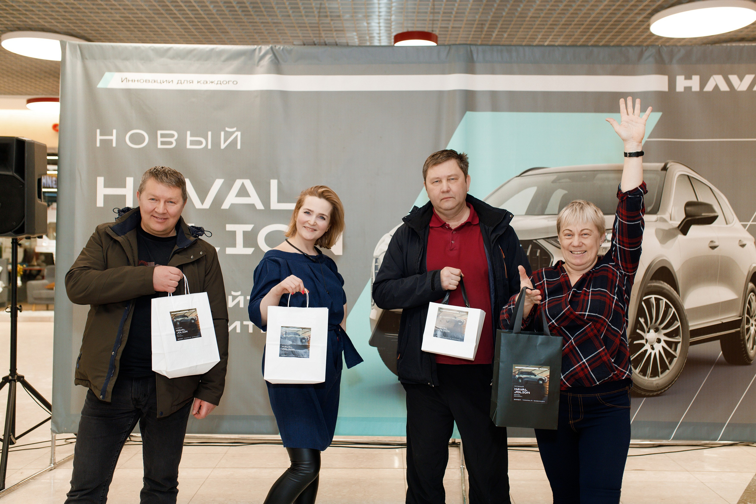 Презентация Нового HAVAL Jolion в ТРК Спешилов. Фотограф Дмитрий Молчанов | Фотограф Пермь | Фотограф