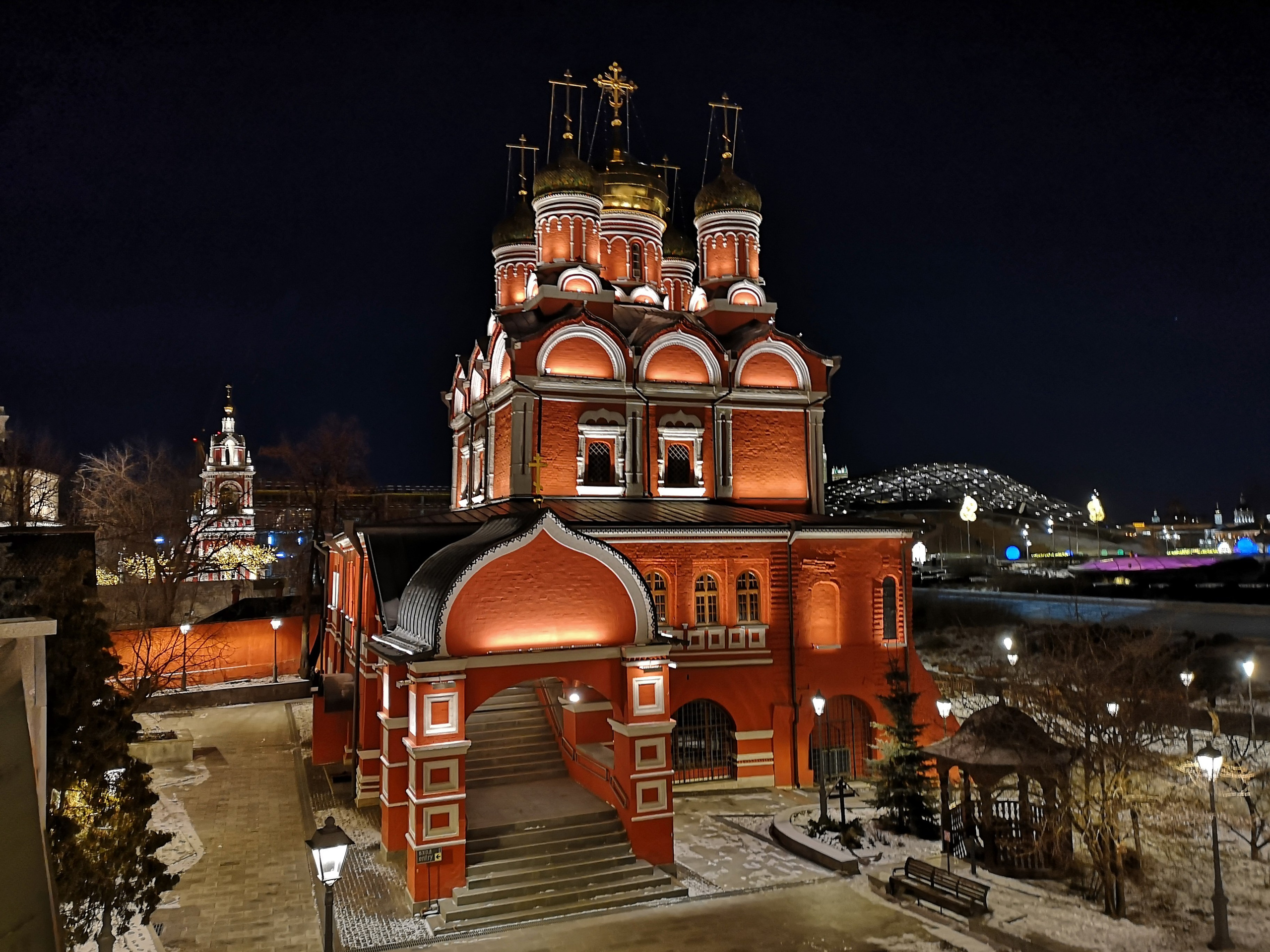 Москва. Фотограф Лара Кучина