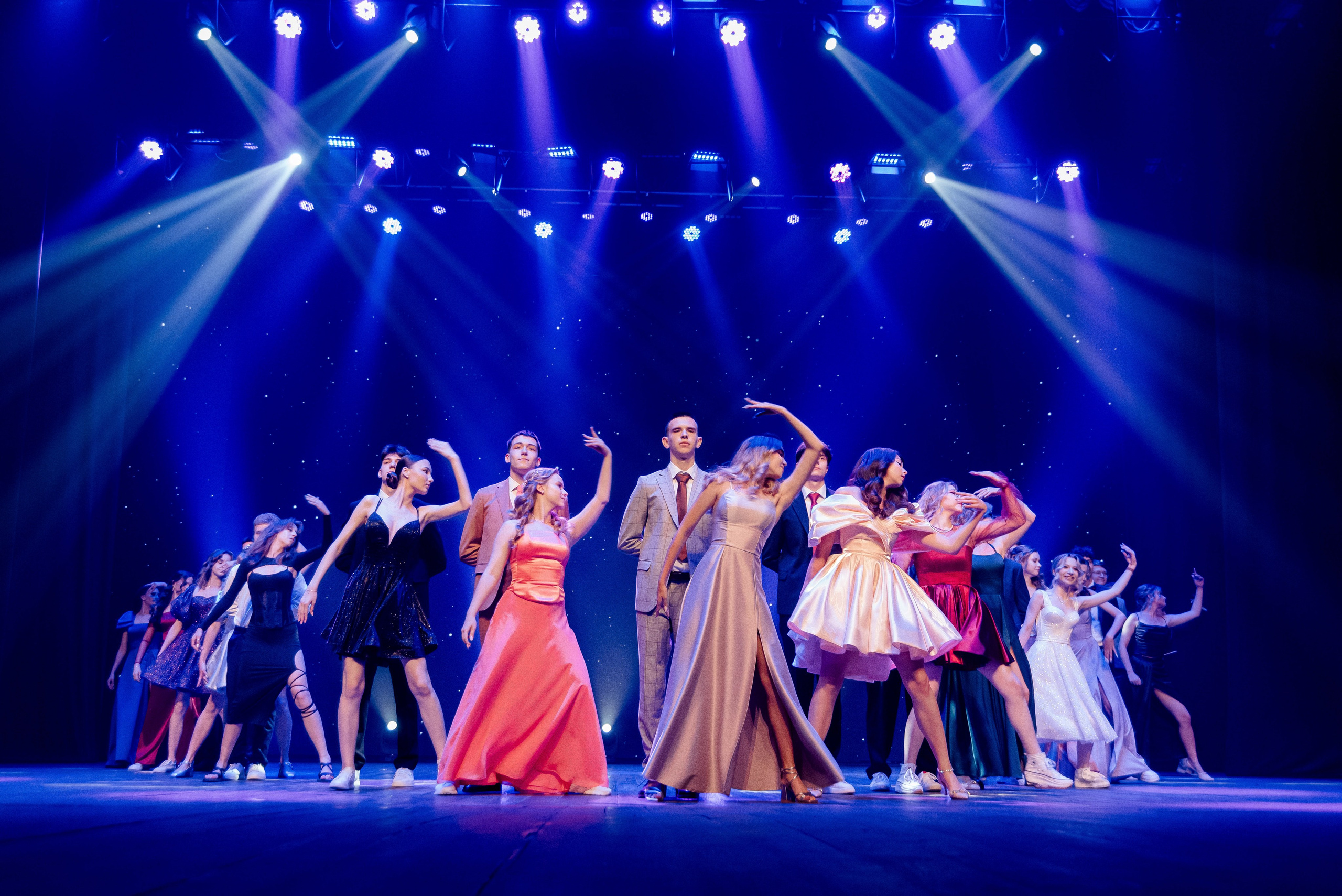 30 Школа. Волжский. Вручение ДК Юбилейный. Фотограф в Волгограде и Волжском Александр Горбань