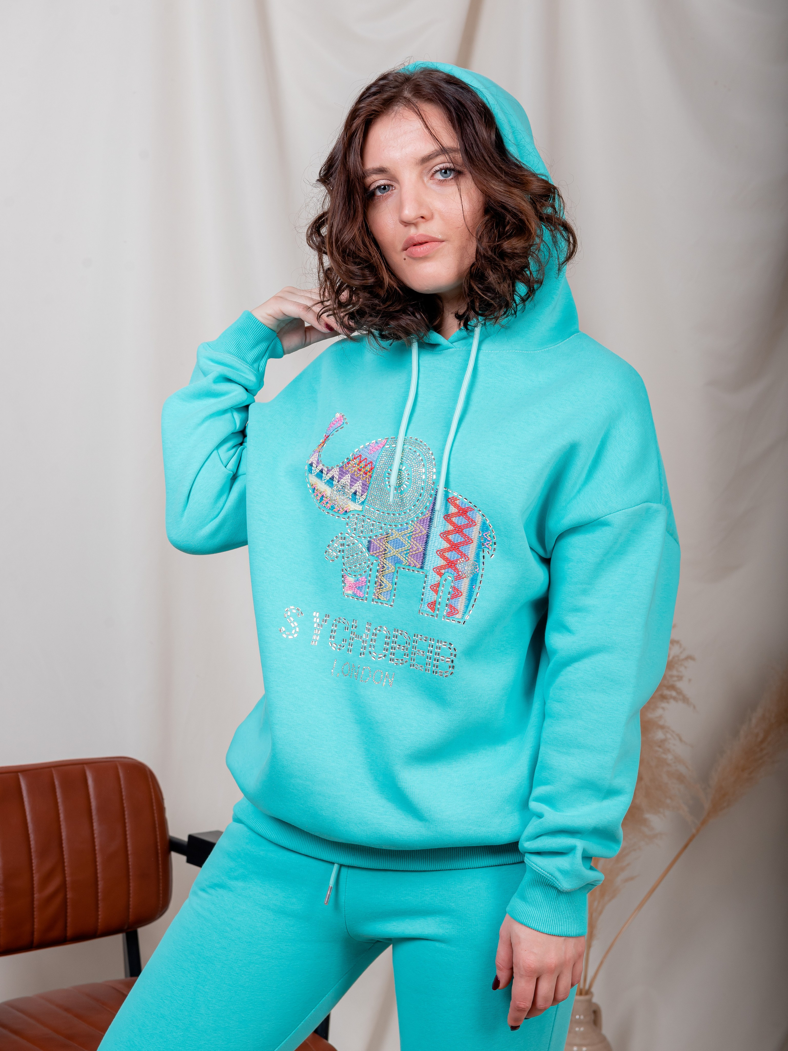 Одежда с моделями. Фотограф в Волгограде и Волжском Александр Горбань