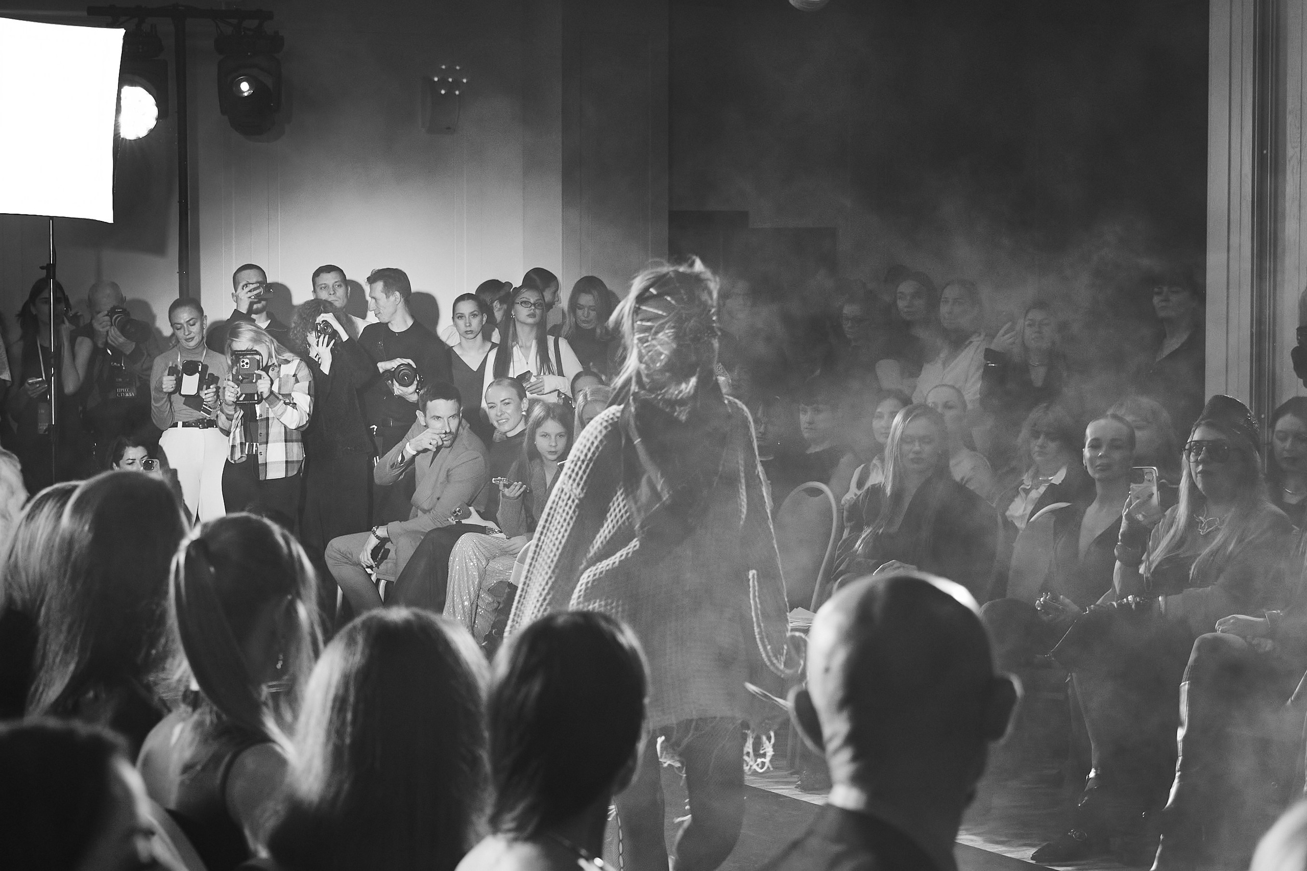 13 сезон недели моды в Ульяновске 8 — 9 ноября Тема: «Мода как спектакль». Свадебный и семейный фотограф в Ульяновске Орешина Елена