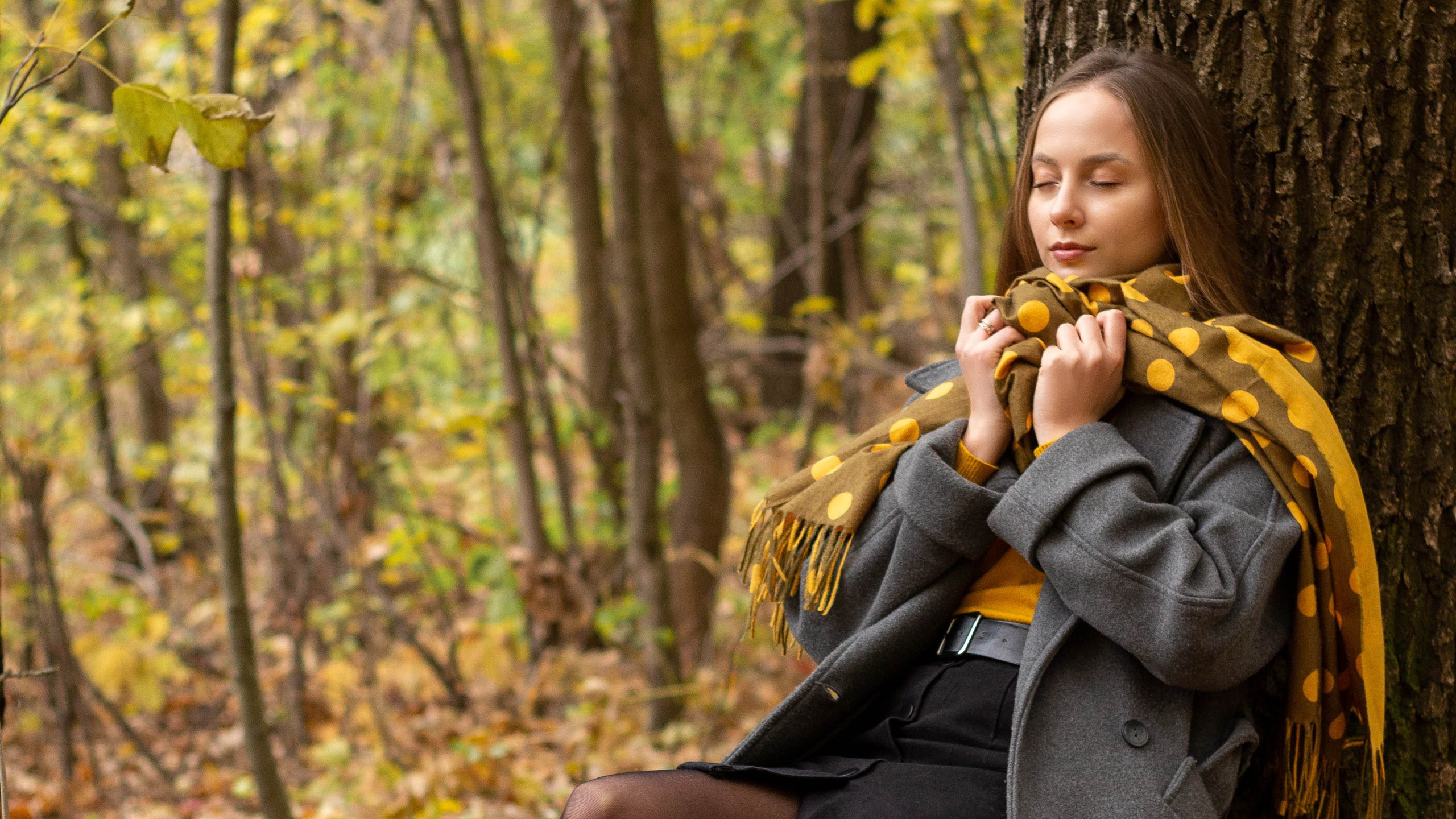 Екатерина осенью в роще. Нечехова Виктория