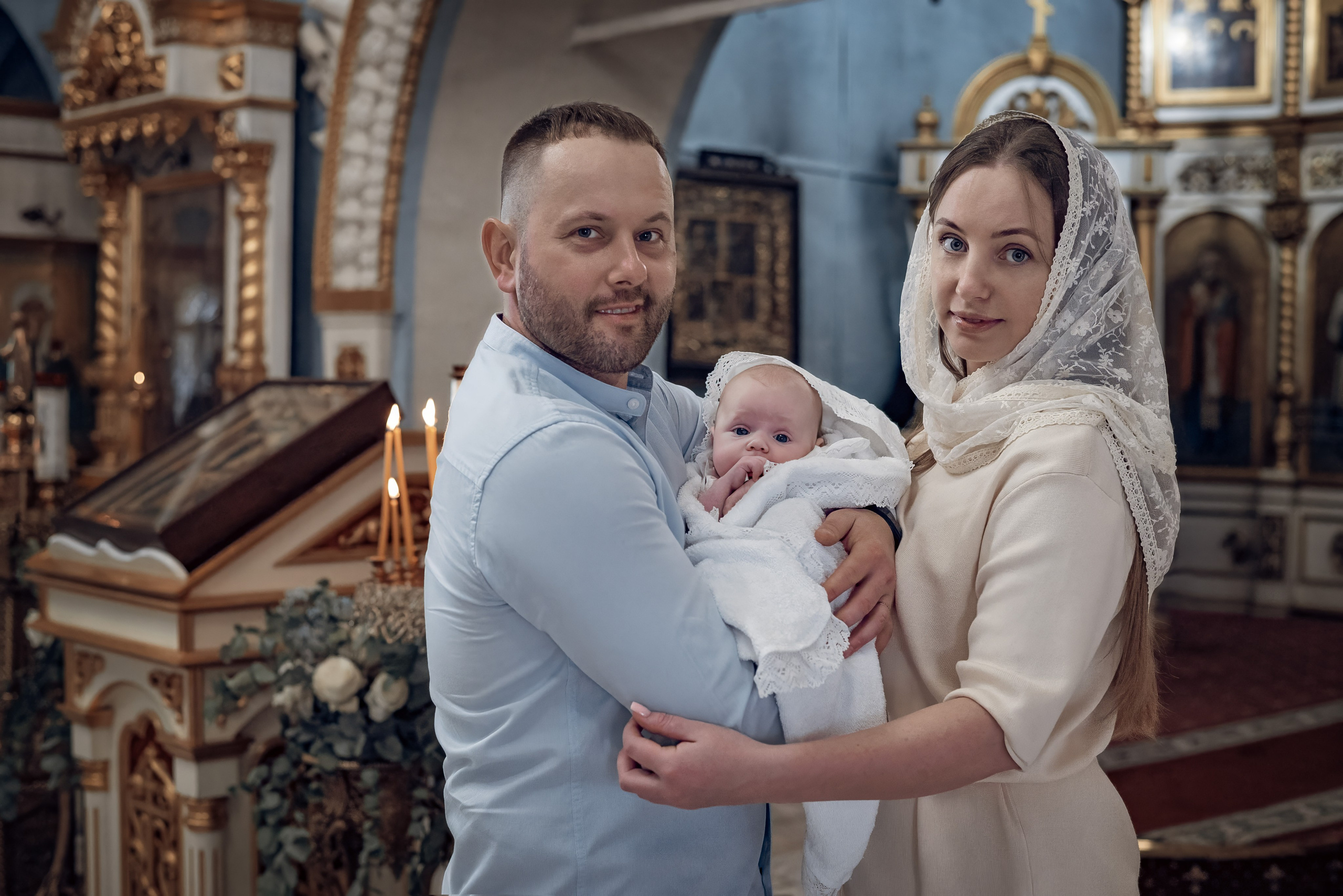 Крещение Аглайи в Покровском кафедральном соборе. Фотографы крещения/венчания  Красноярск Татьяна и Вячеслав Переваловы