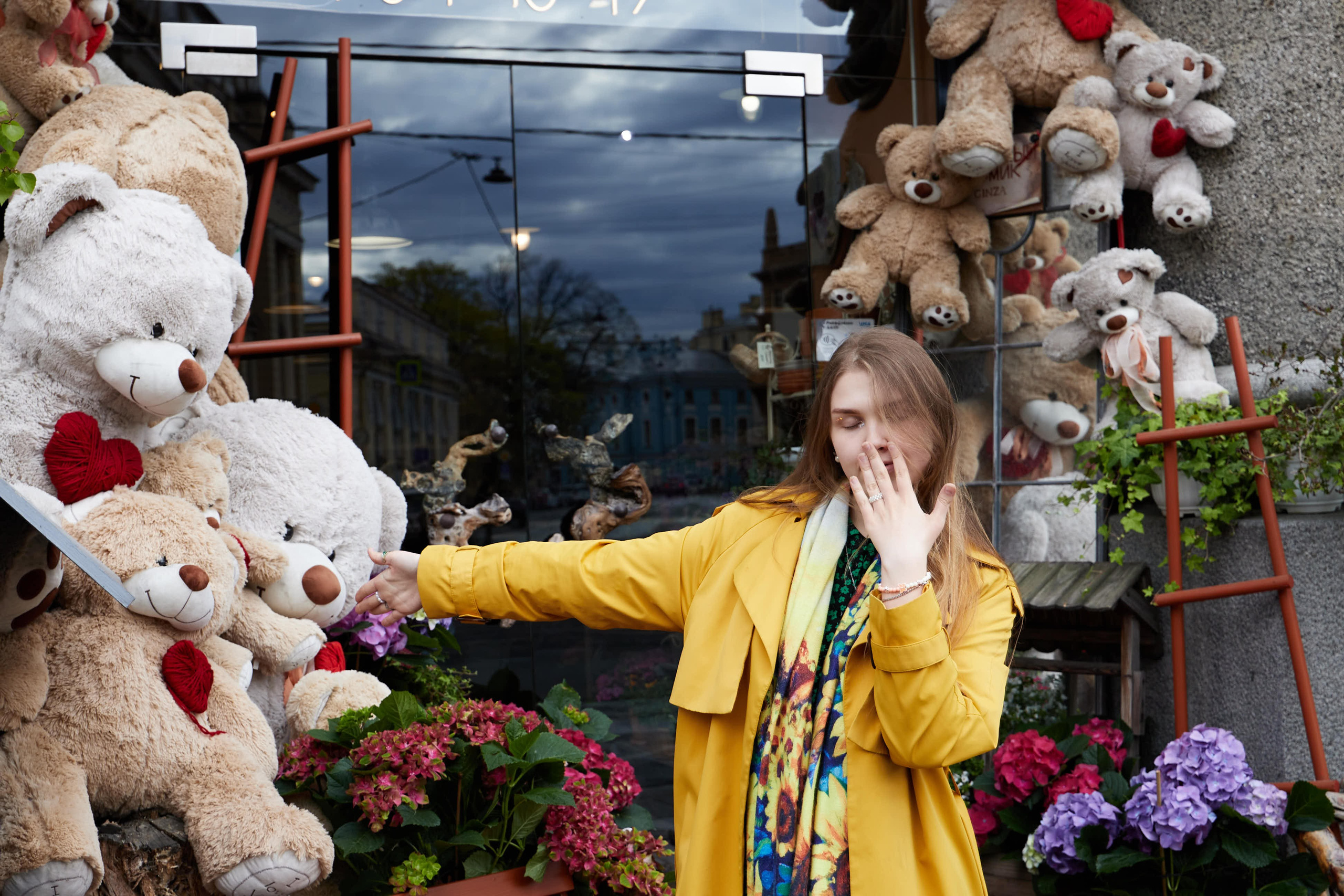 Valya is a photographer and teacher. Photographer in Tbilisi Saint-Petersburg Worldwide — Elena Golubeva