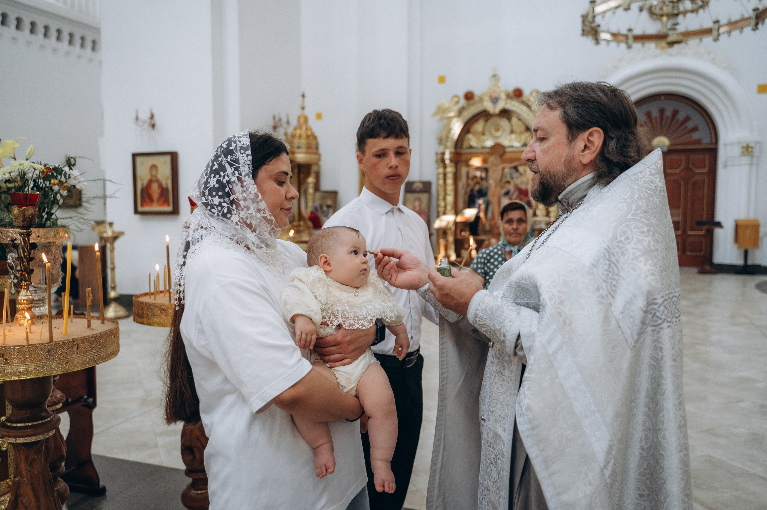 Крещение Верочки (Храм иконы Божией Матери «Всех скорбящих Радость). Семейный фотограф в Минске Дарья Дреко
