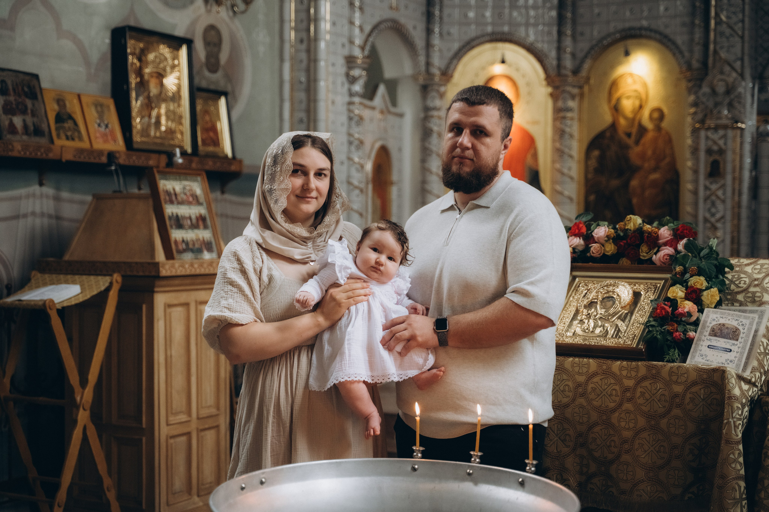 Крещение Вари (Дом Милосердия). Семейный фотограф в Минске Дарья Дреко