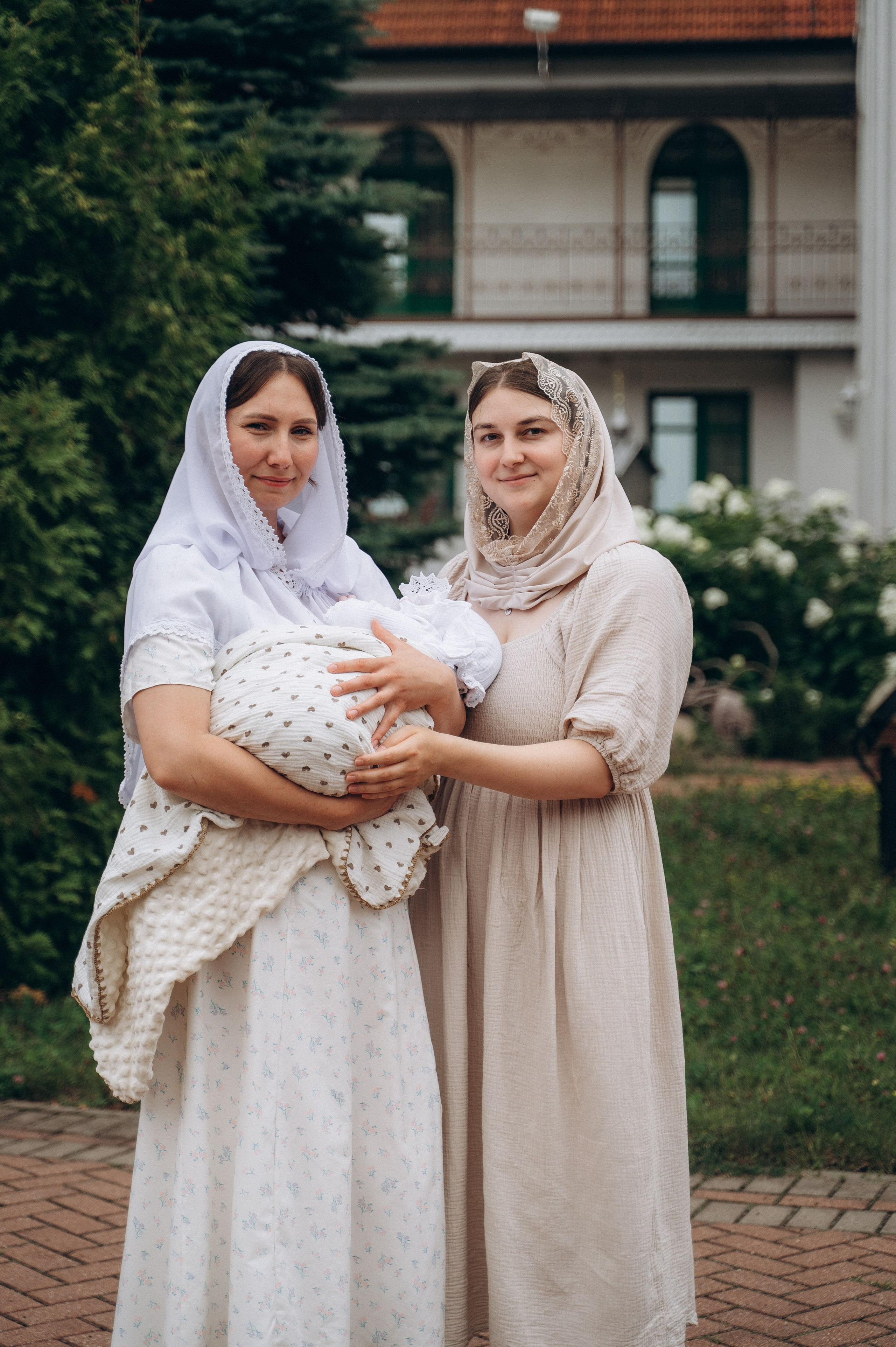Крещение Вари (Дом Милосердия). Семейный фотограф в Минске Дарья Дреко