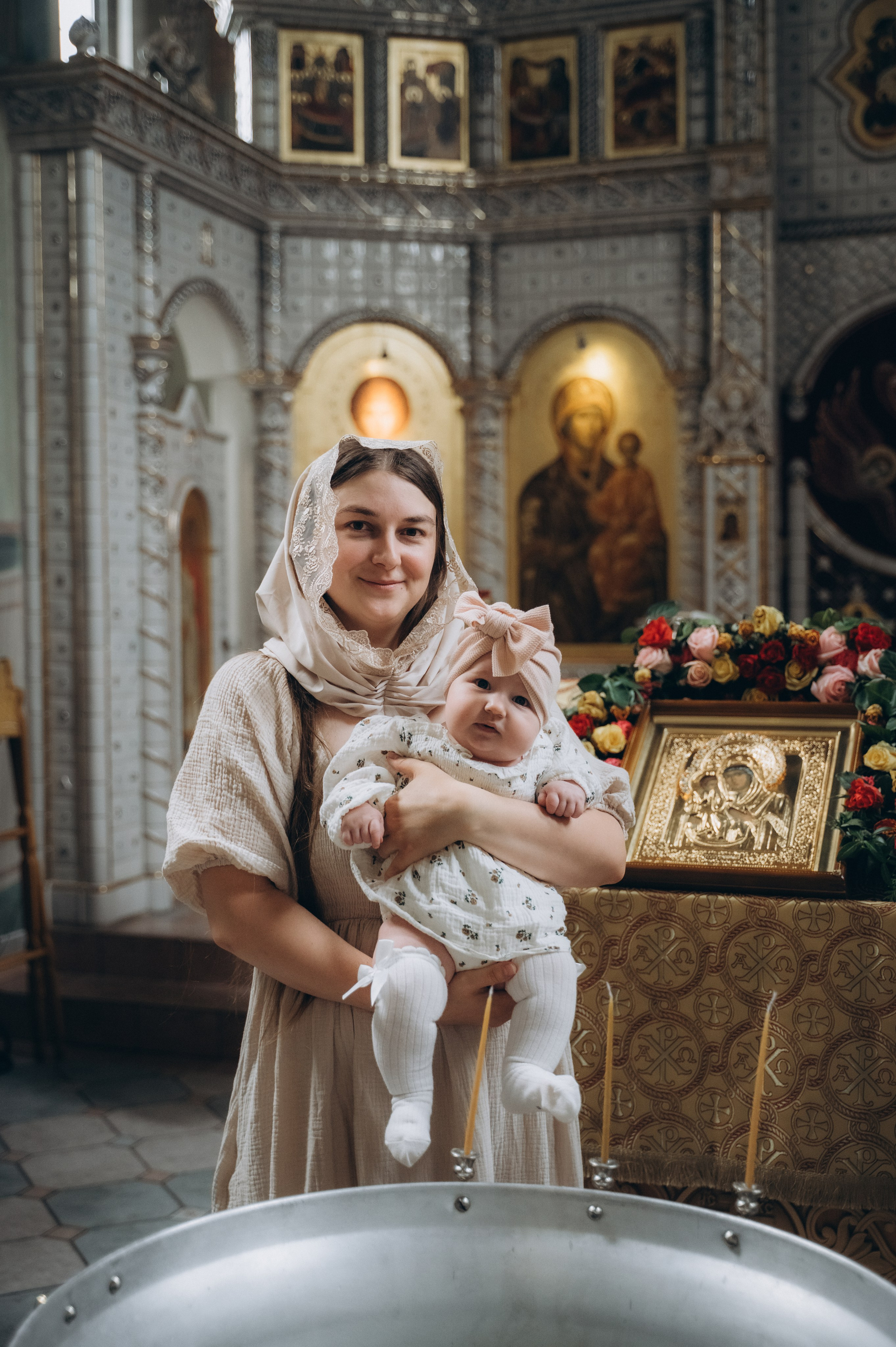 Крещение Вари (Дом Милосердия). Семейный фотограф в Минске Дарья Дреко