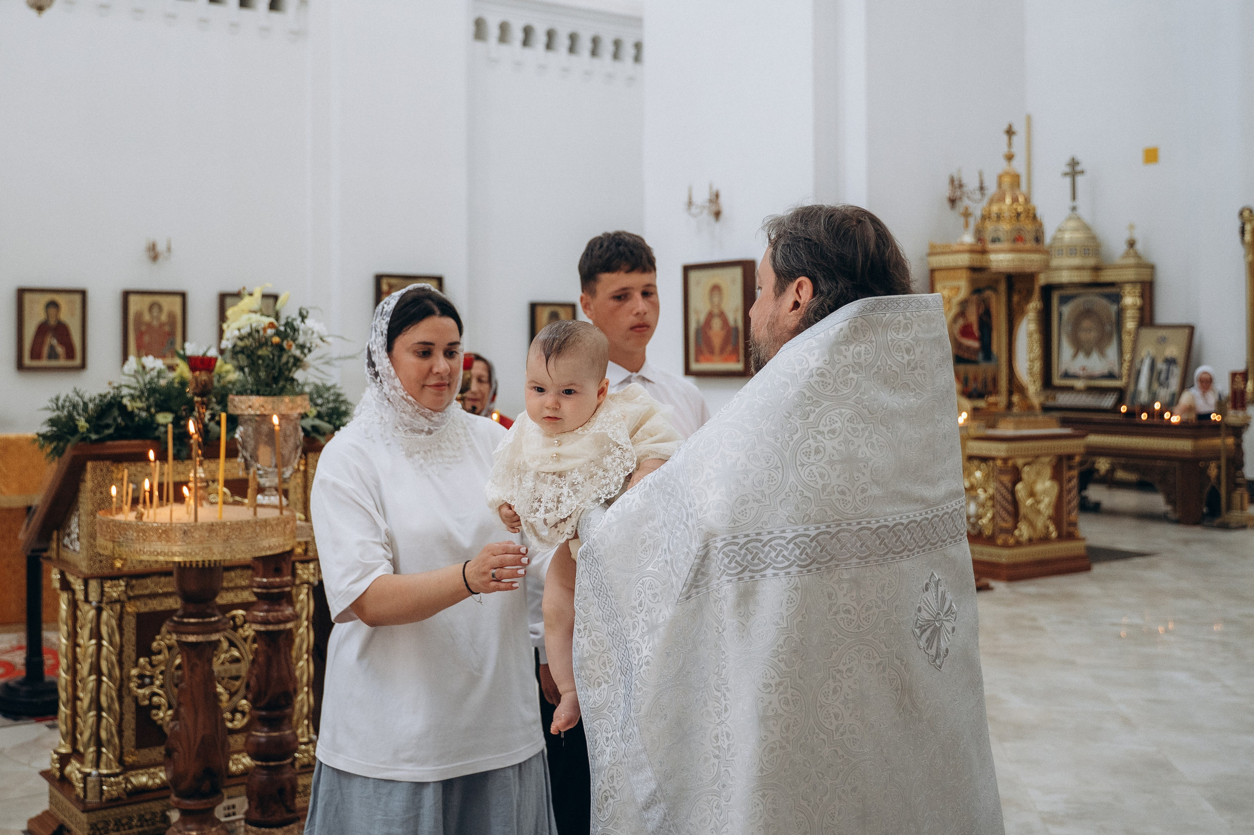 Крещение Верочки (Храм иконы Божией Матери «Всех скорбящих Радость). Семейный фотограф в Минске Дарья Дреко