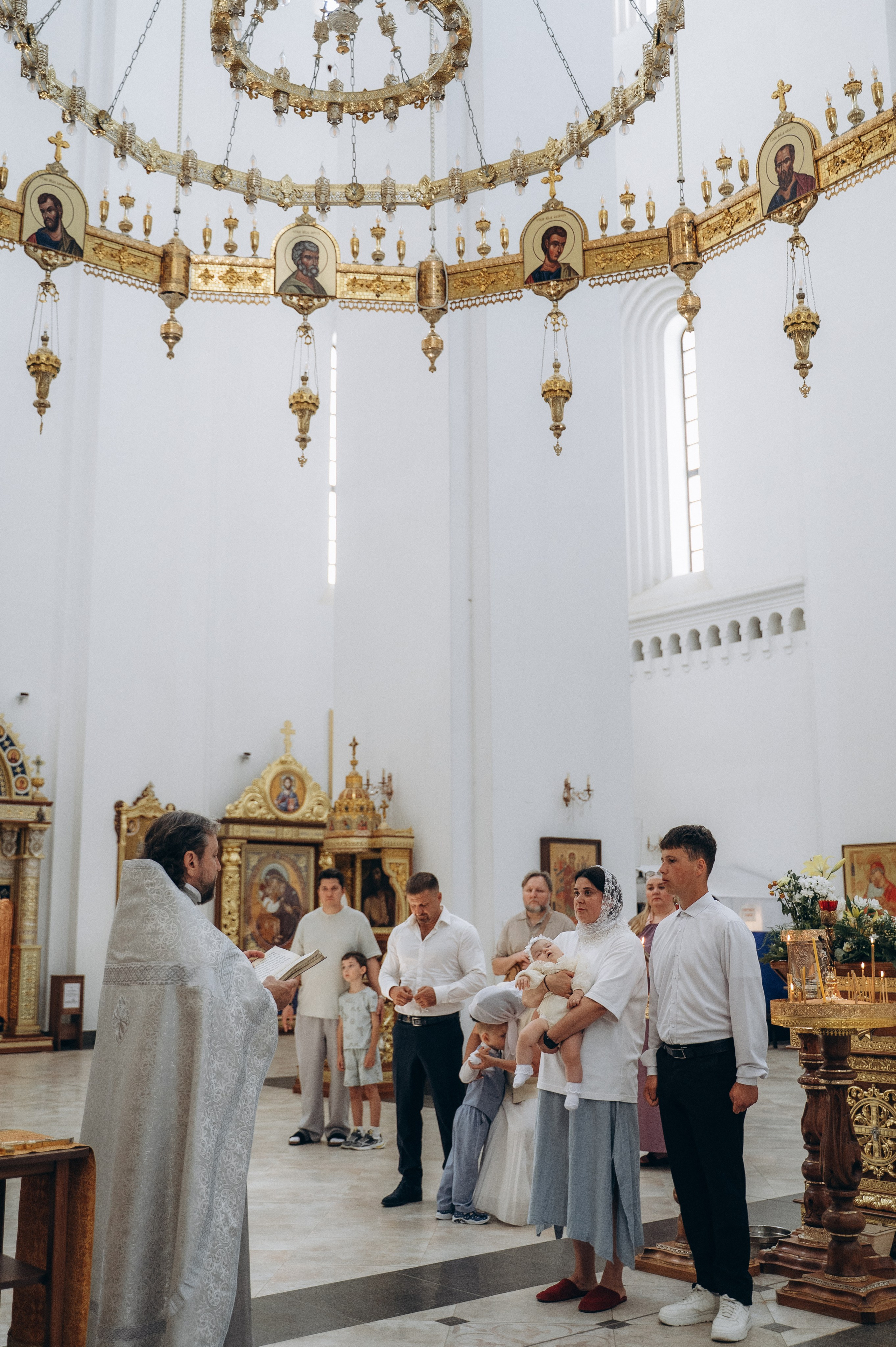 Крещение Верочки (Храм иконы Божией Матери «Всех скорбящих Радость). Семейный фотограф в Минске Дарья Дреко