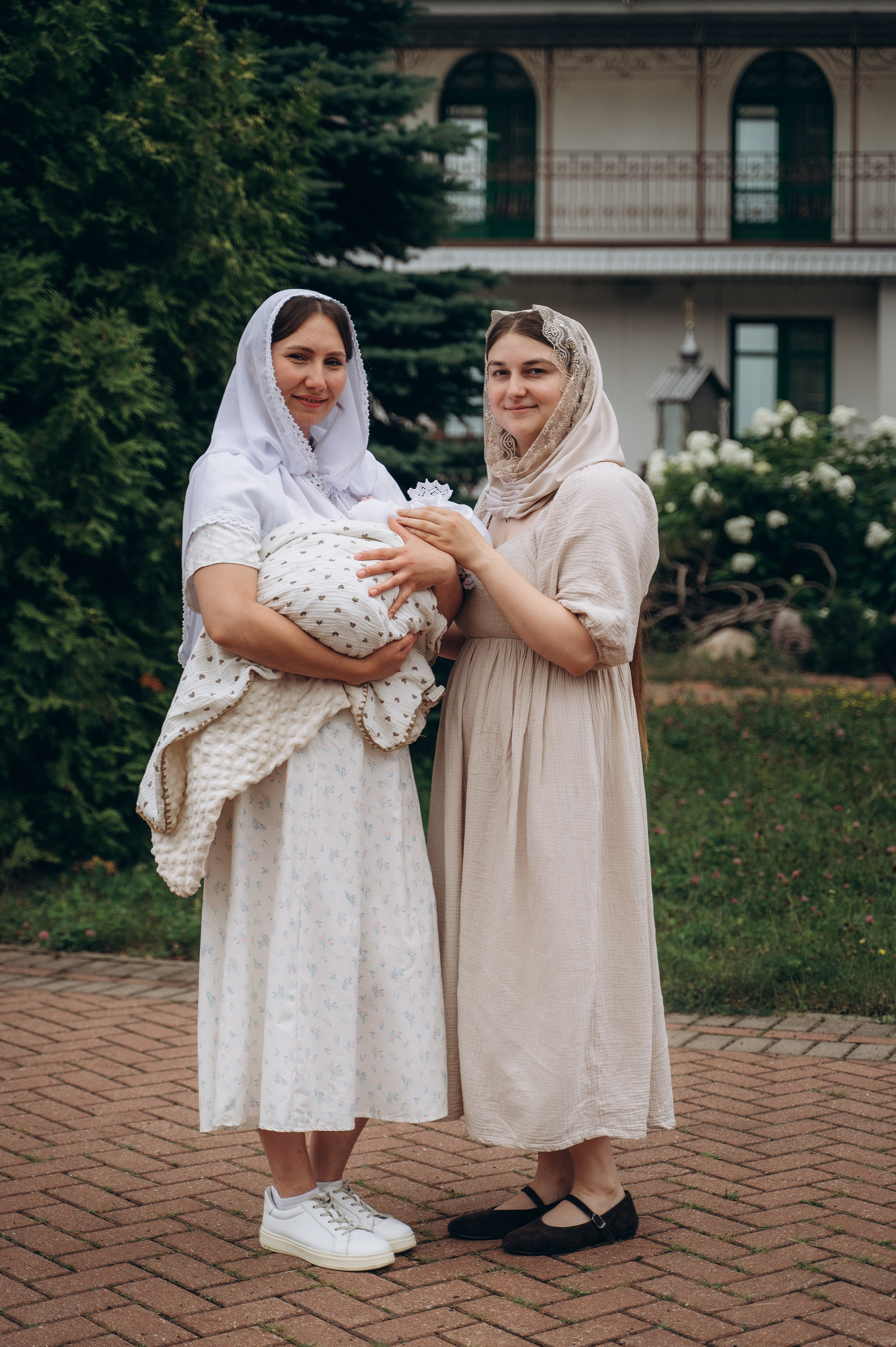 Крещение Вари (Дом Милосердия). Семейный фотограф в Минске Дарья Дреко