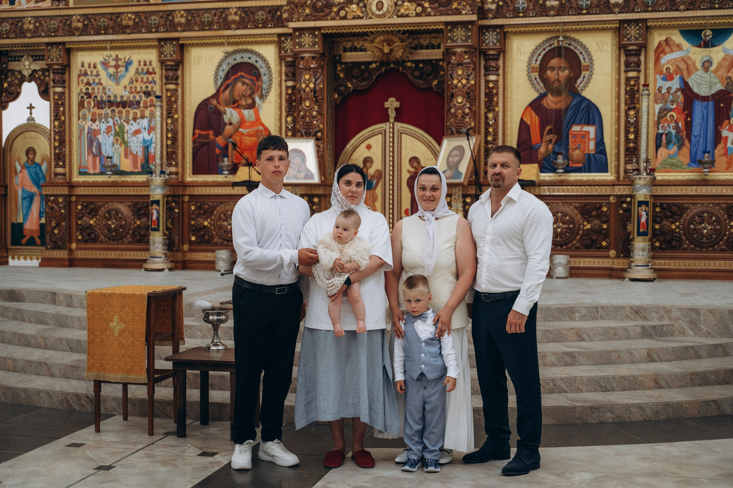Крещение Верочки (Храм иконы Божией Матери «Всех скорбящих Радость). Семейный фотограф в Минске Дарья Дреко