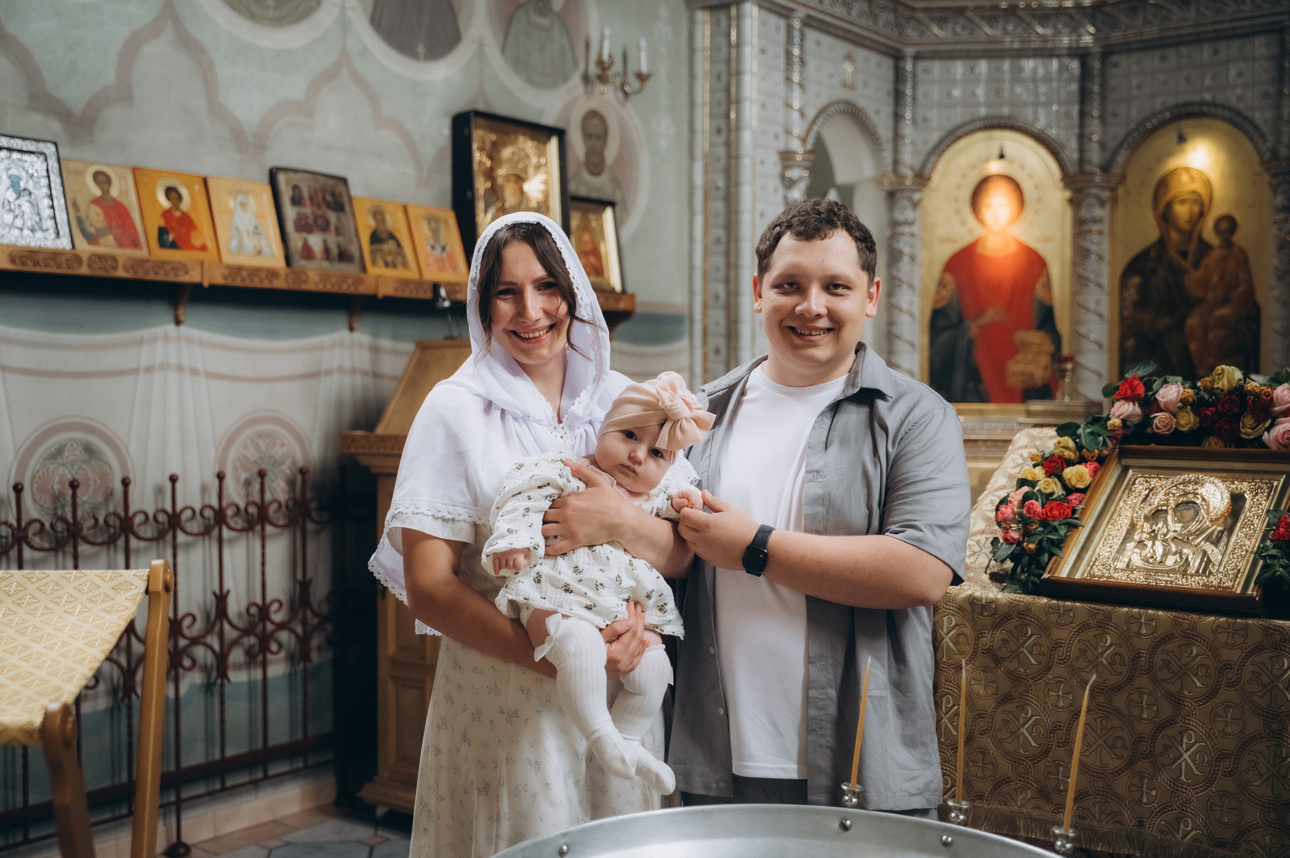 Крещение Вари (Дом Милосердия). Семейный фотограф в Минске Дарья Дреко