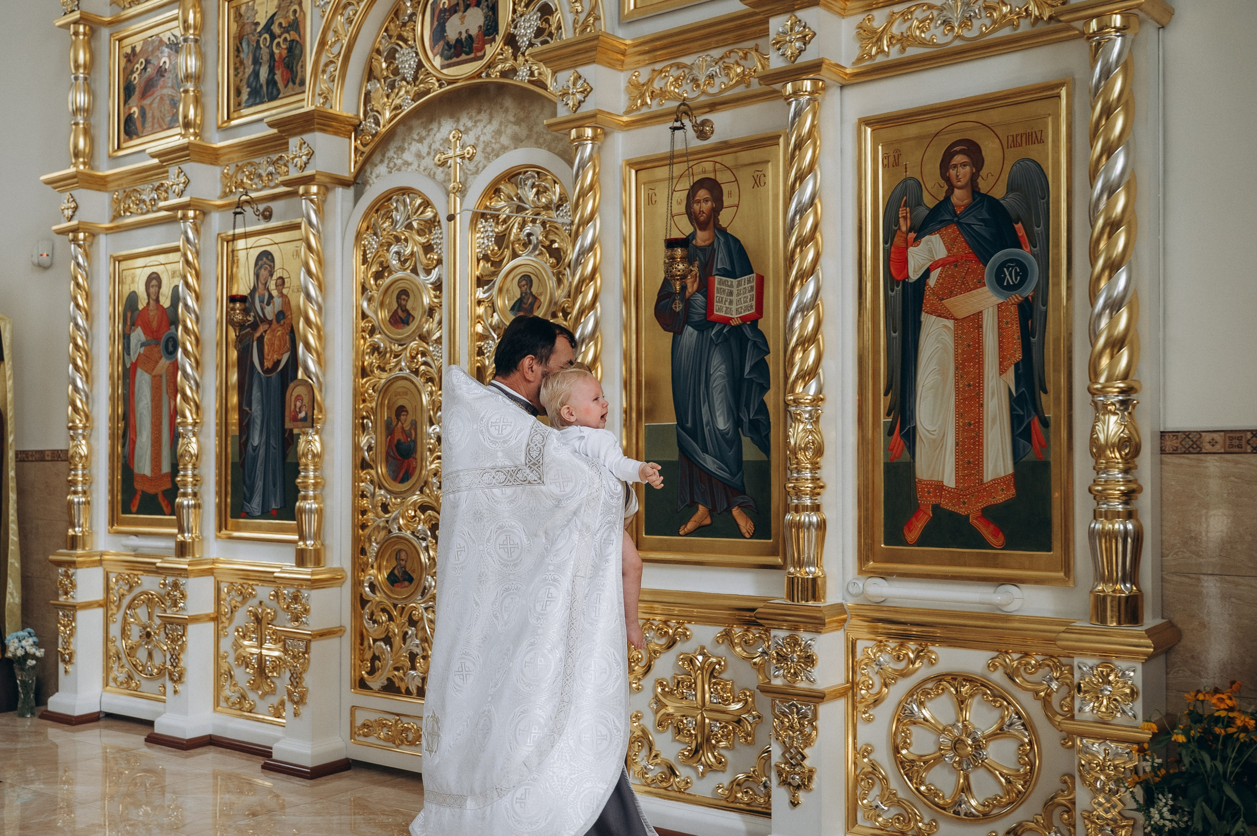 Крещение Станислава (Храм Луки Крымского). Семейный фотограф в Минске Дарья Дреко