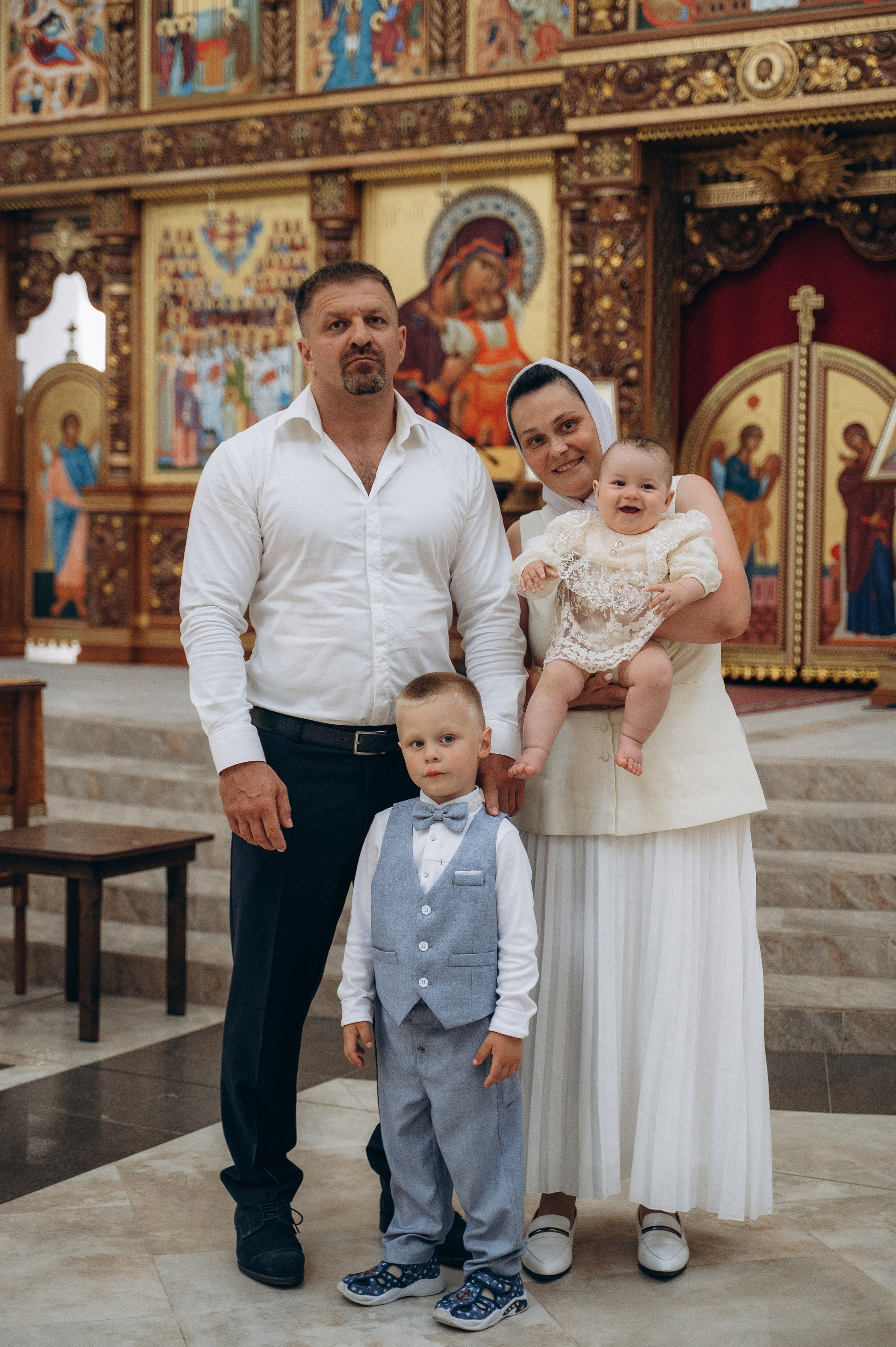 Крещение Верочки (Храм иконы Божией Матери «Всех скорбящих Радость). Семейный фотограф в Минске Дарья Дреко