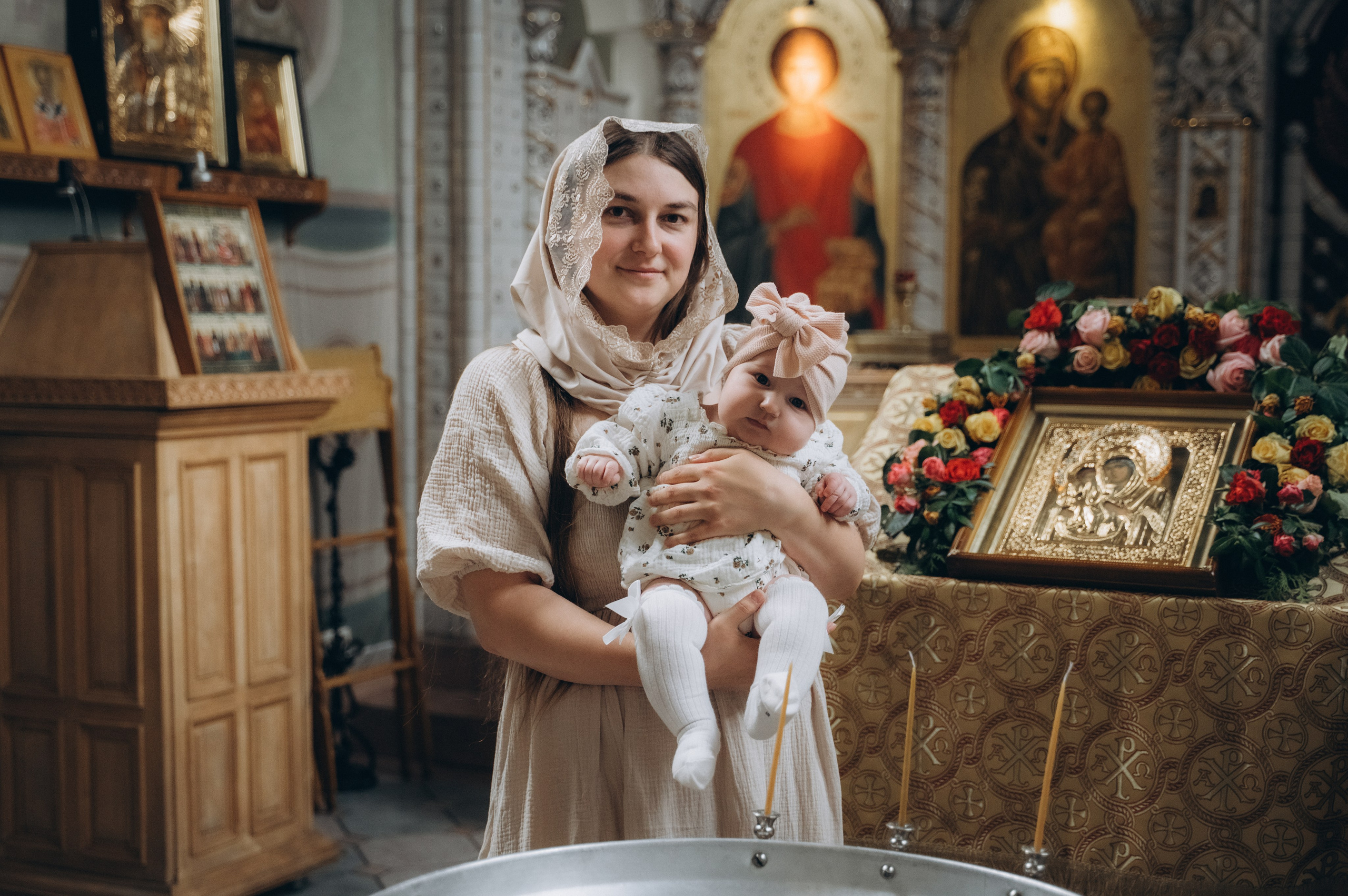 Крещение Вари (Дом Милосердия). Семейный фотограф в Минске Дарья Дреко