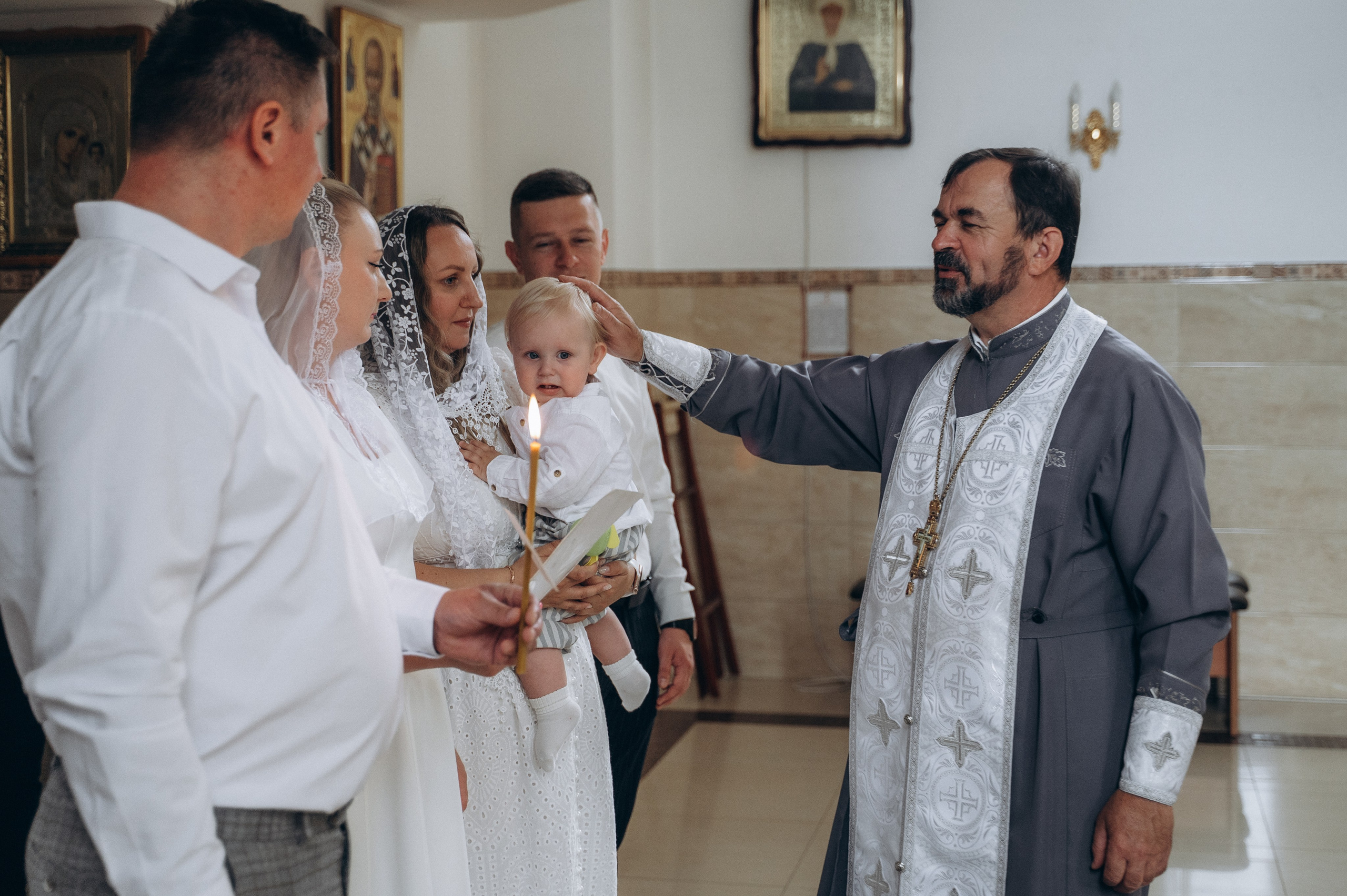 Крещение Станислава (Храм Луки Крымского). Семейный фотограф в Минске Дарья Дреко