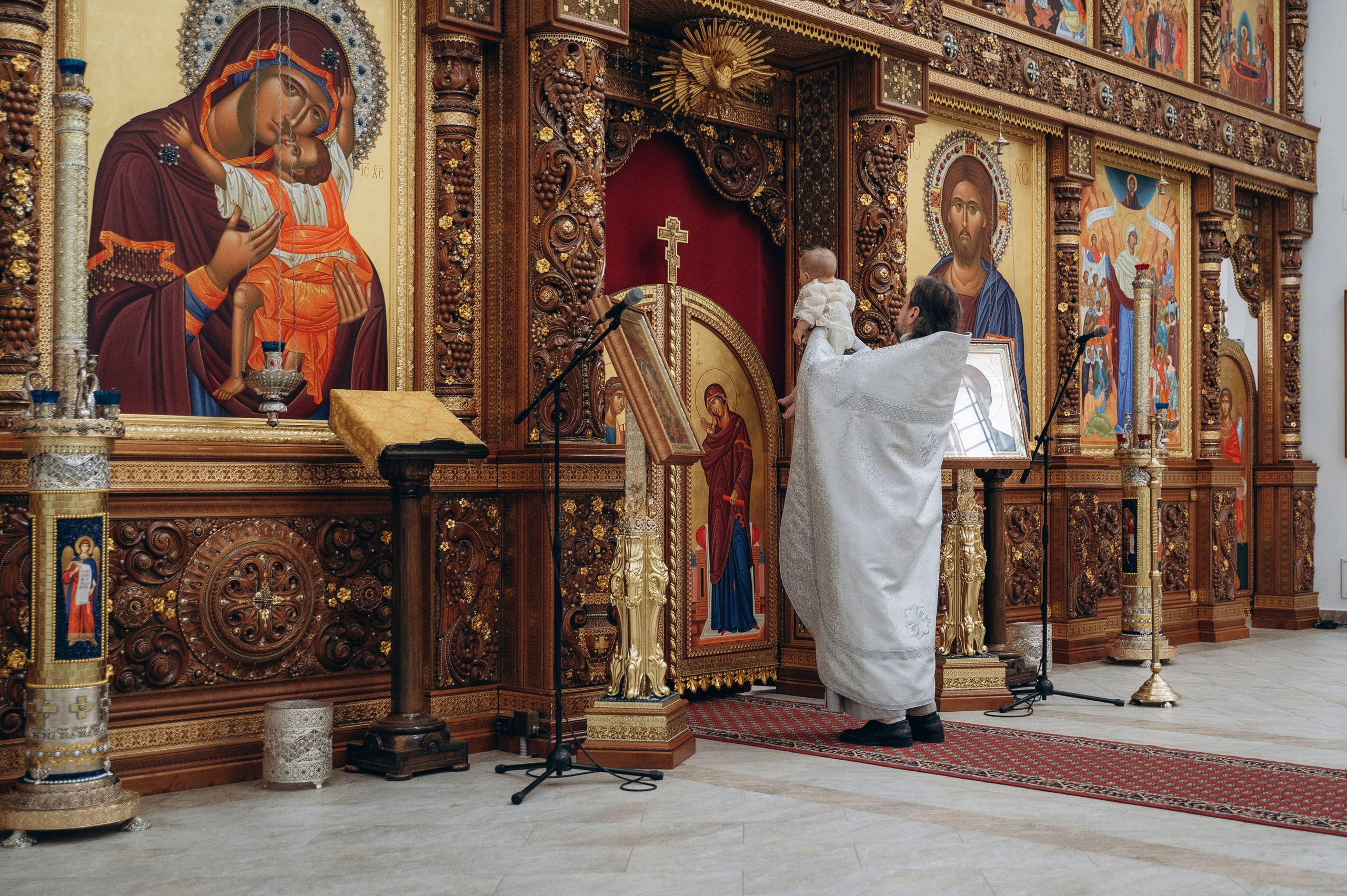 Крещение Верочки (Храм иконы Божией Матери «Всех скорбящих Радость). Семейный фотограф в Минске Дарья Дреко