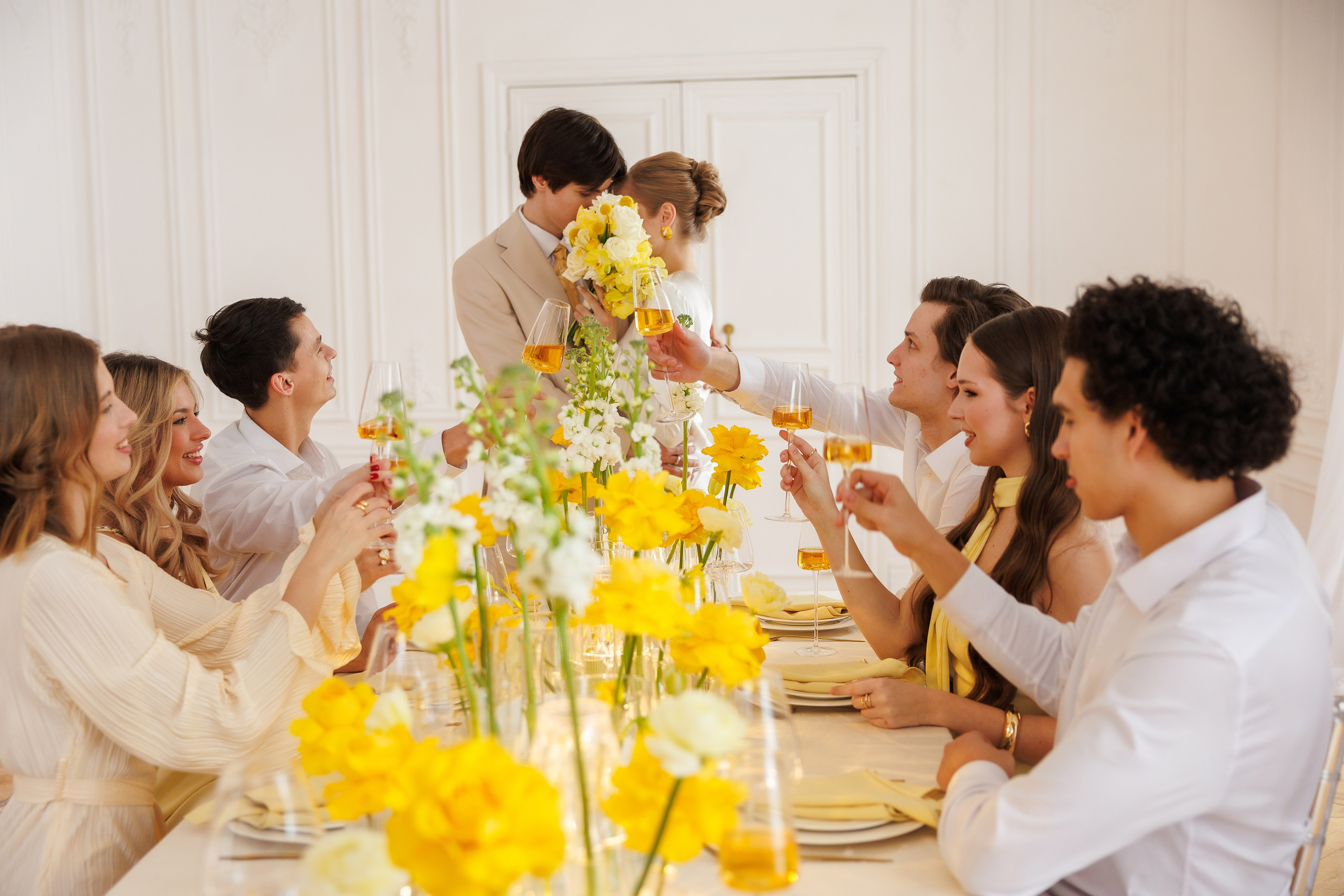Камерная свадьба: весеннее настроение. Свадебный и семейный фотограф в Москве Красинская Мария