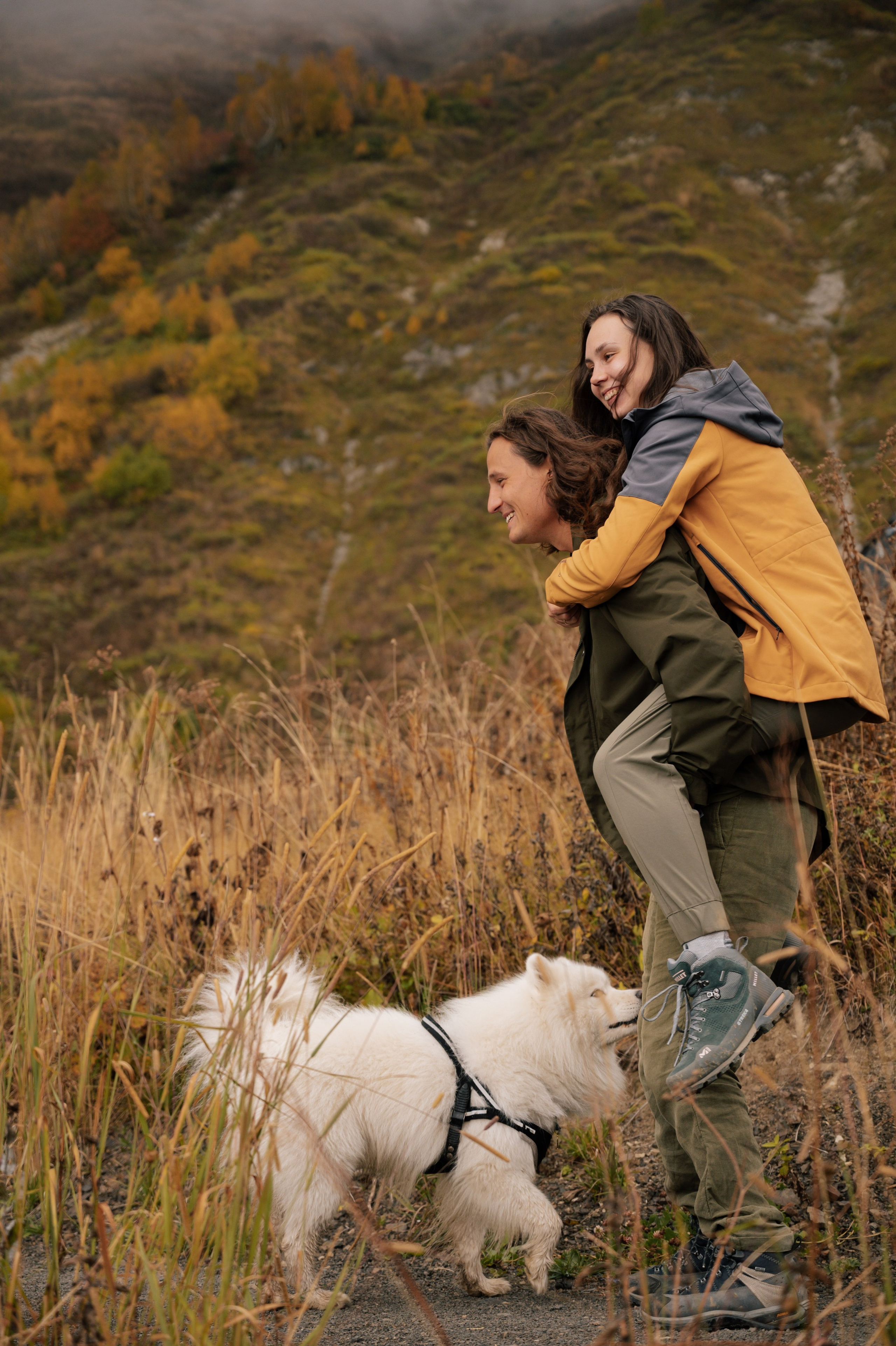 Выше гор только любовь. Свадебный и семейный фотограф Вероника Холод