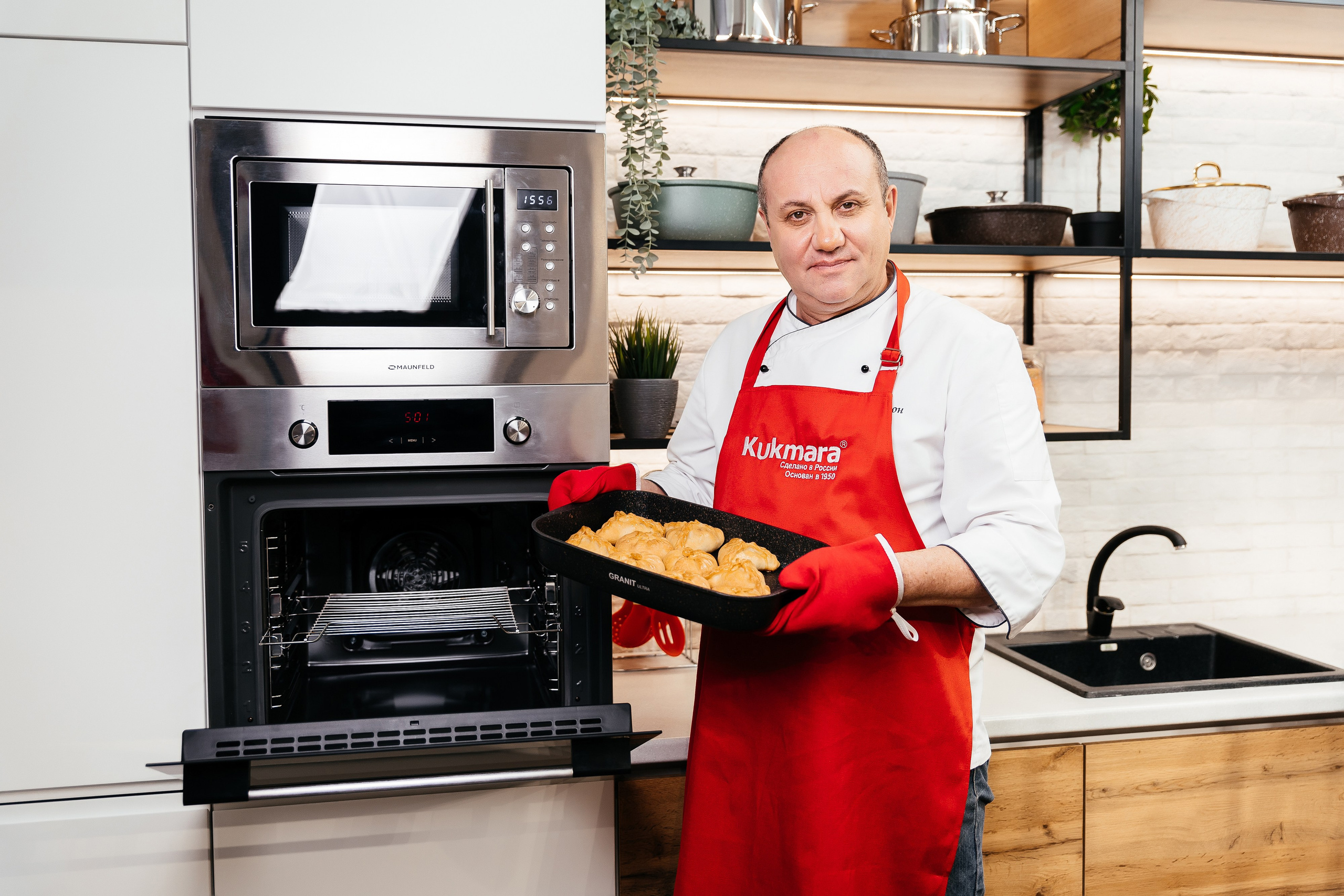 Производитель металла-посуды Кукмара. Лазерсон. Ваш самый лучший фотограф!