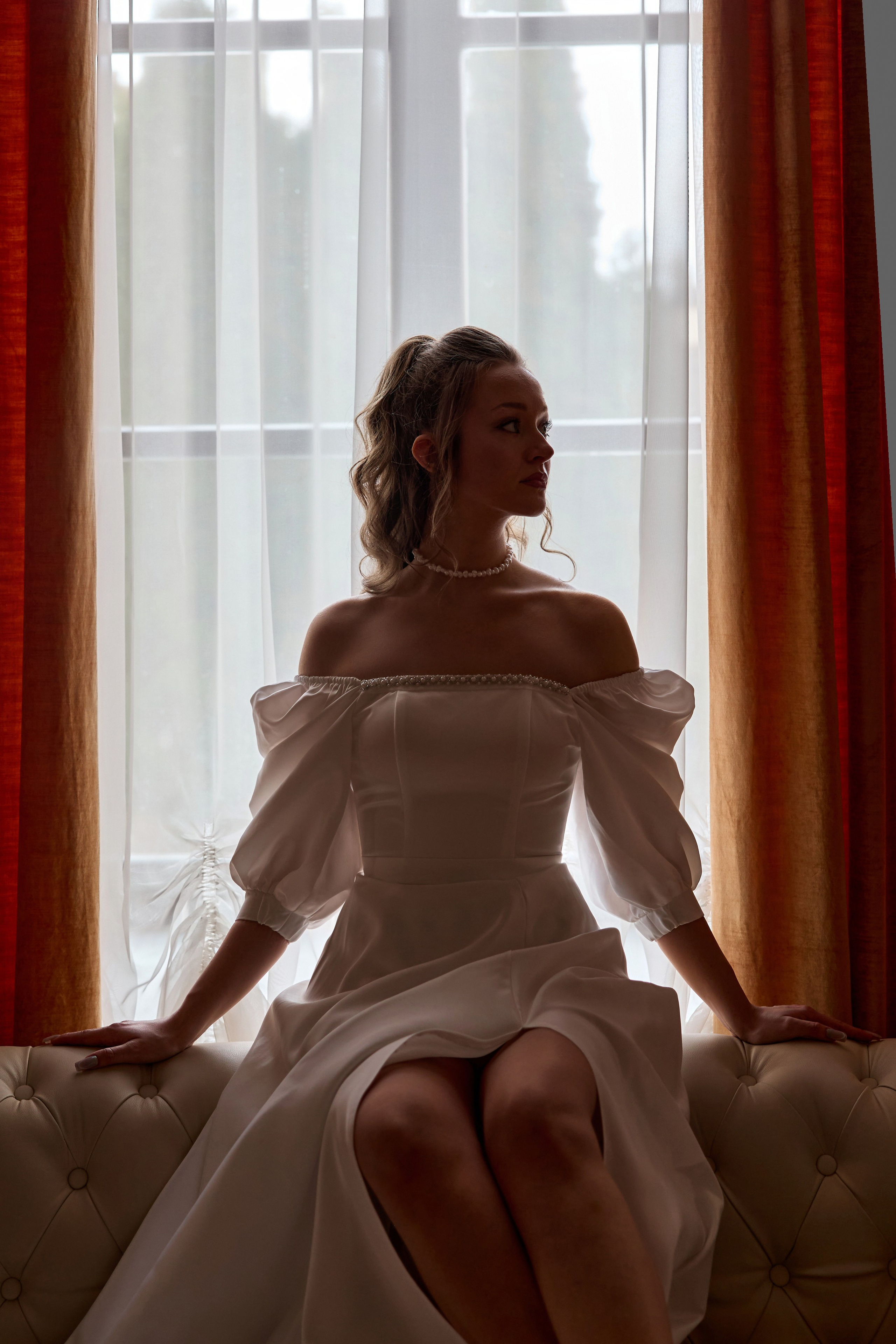 Свадебная фотосессия в гостинице и в студии