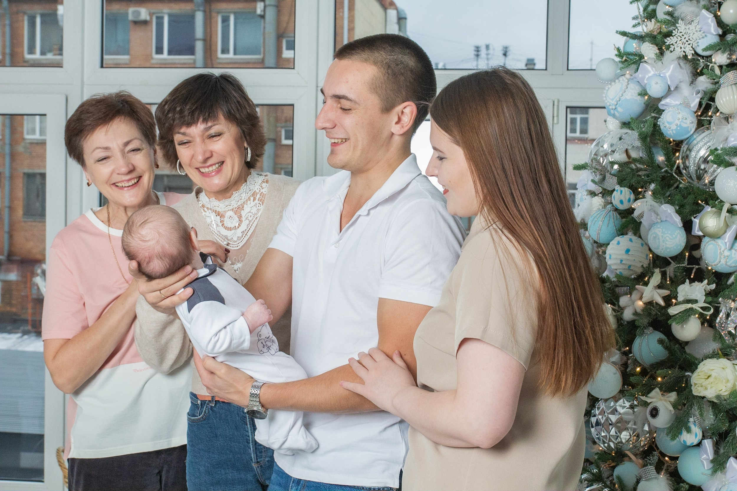 Семейный новый год ✨. Женский портрет и немного больше в Санкт-Петербурге
