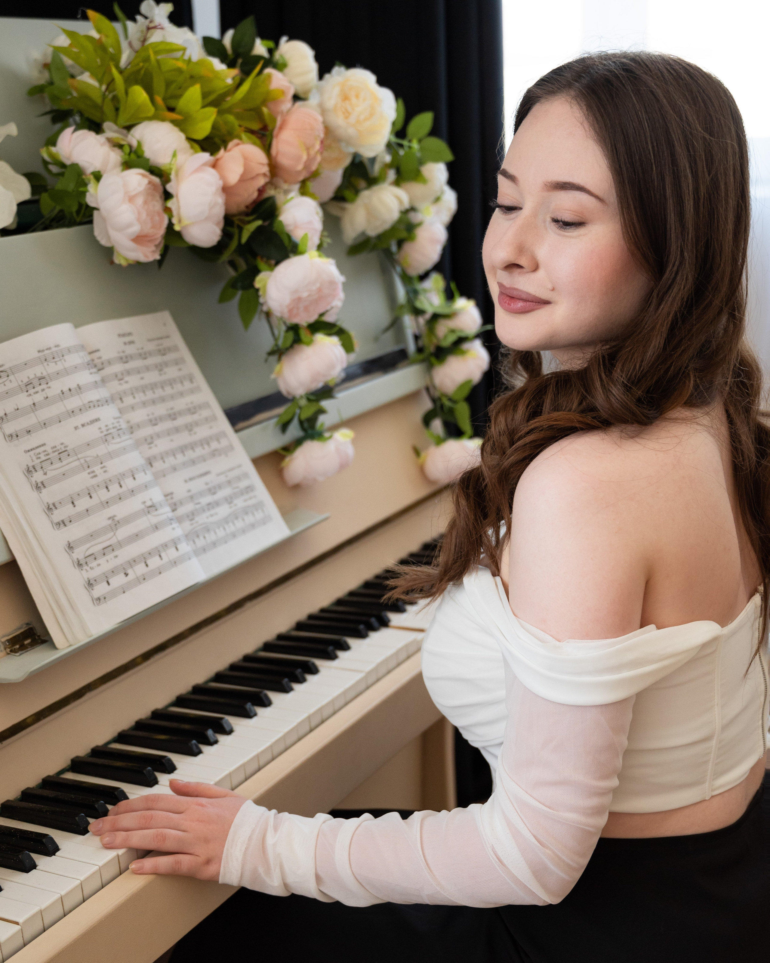 Женские портреты. Главная