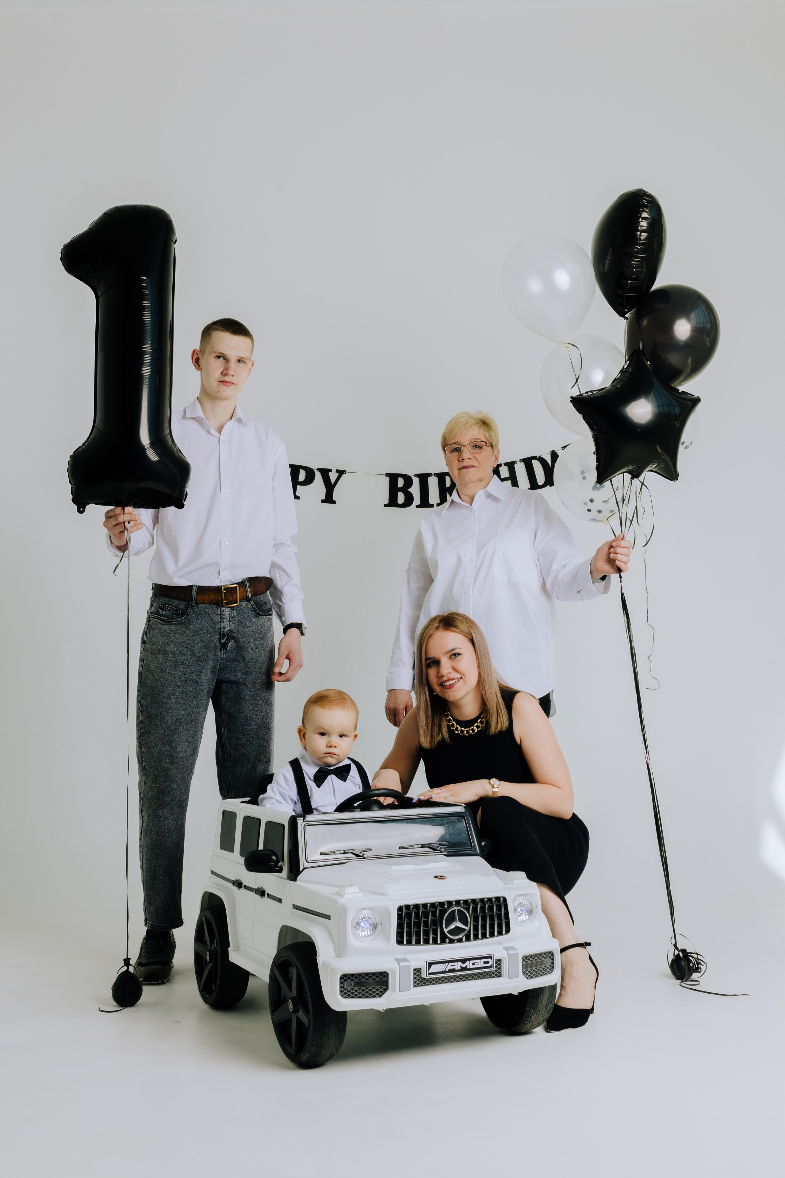 Фотосессии на 1 годик. Фотограф в Кирове Настя Шабардина