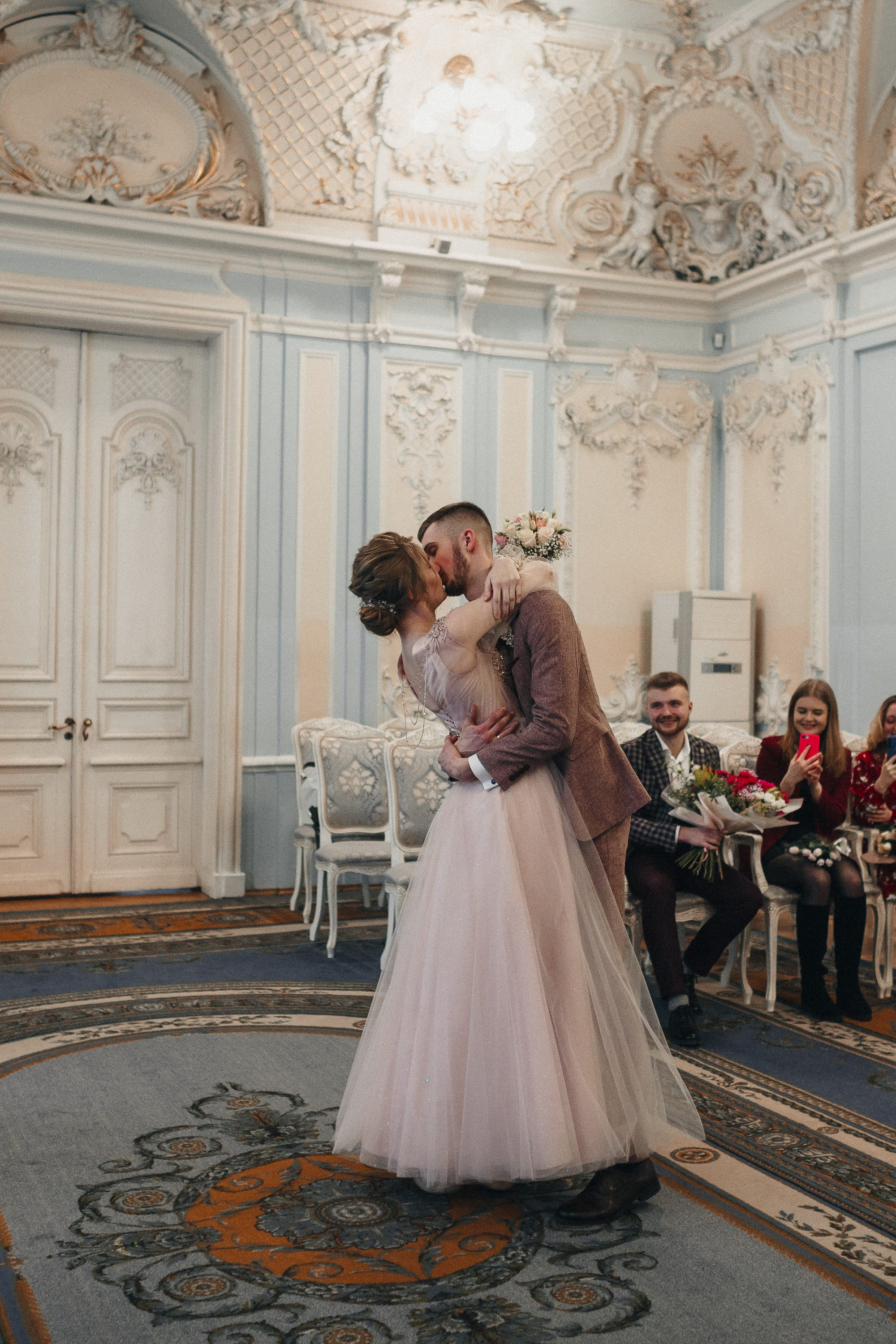 Расслабимся. Свадебный фотограф Игорь Брундасов 8PHOTO на свадьбу венчание загс СПб