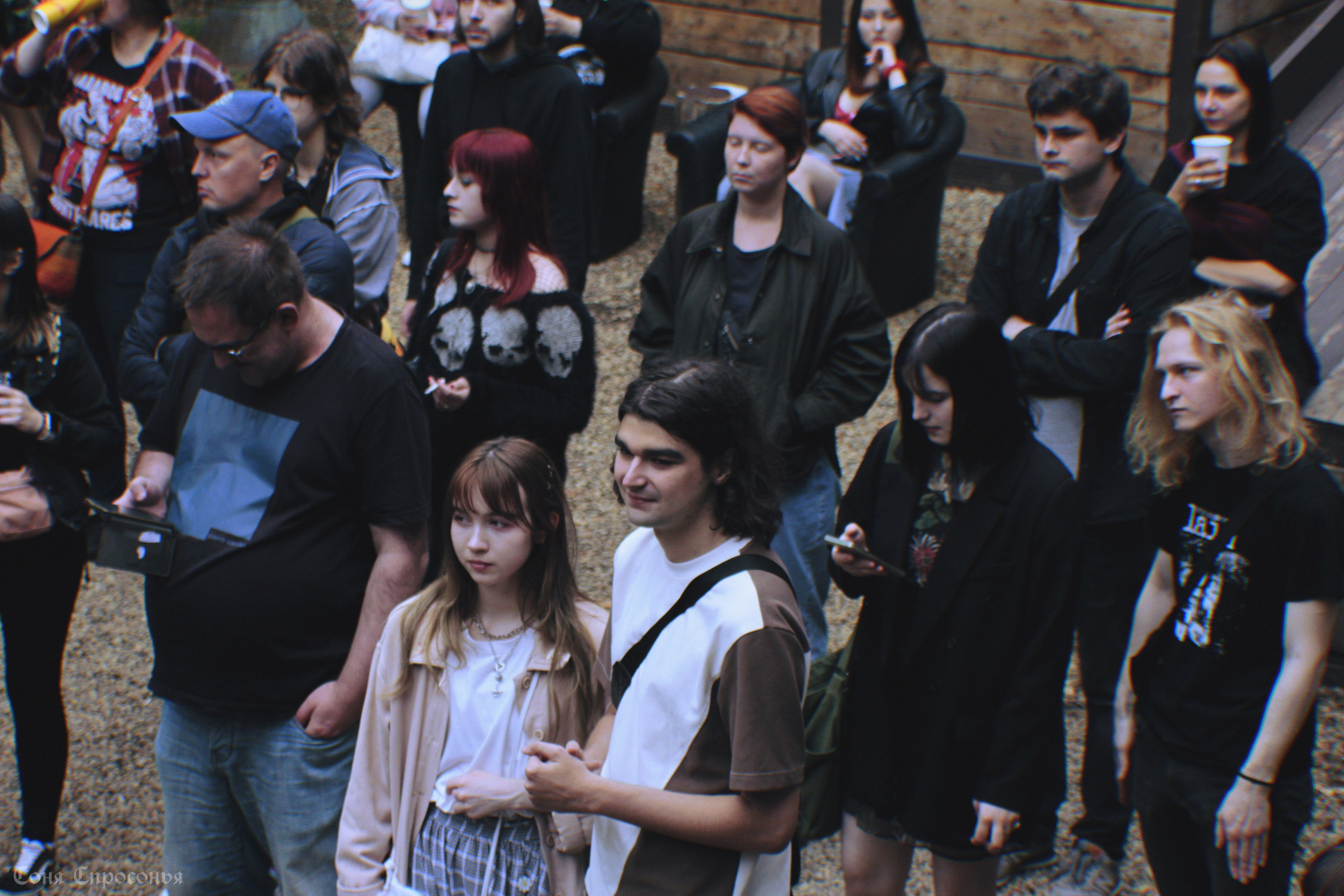 Синестетик 26.08.23. Концертный и портретный фотограф в Москве Соня Спросонья